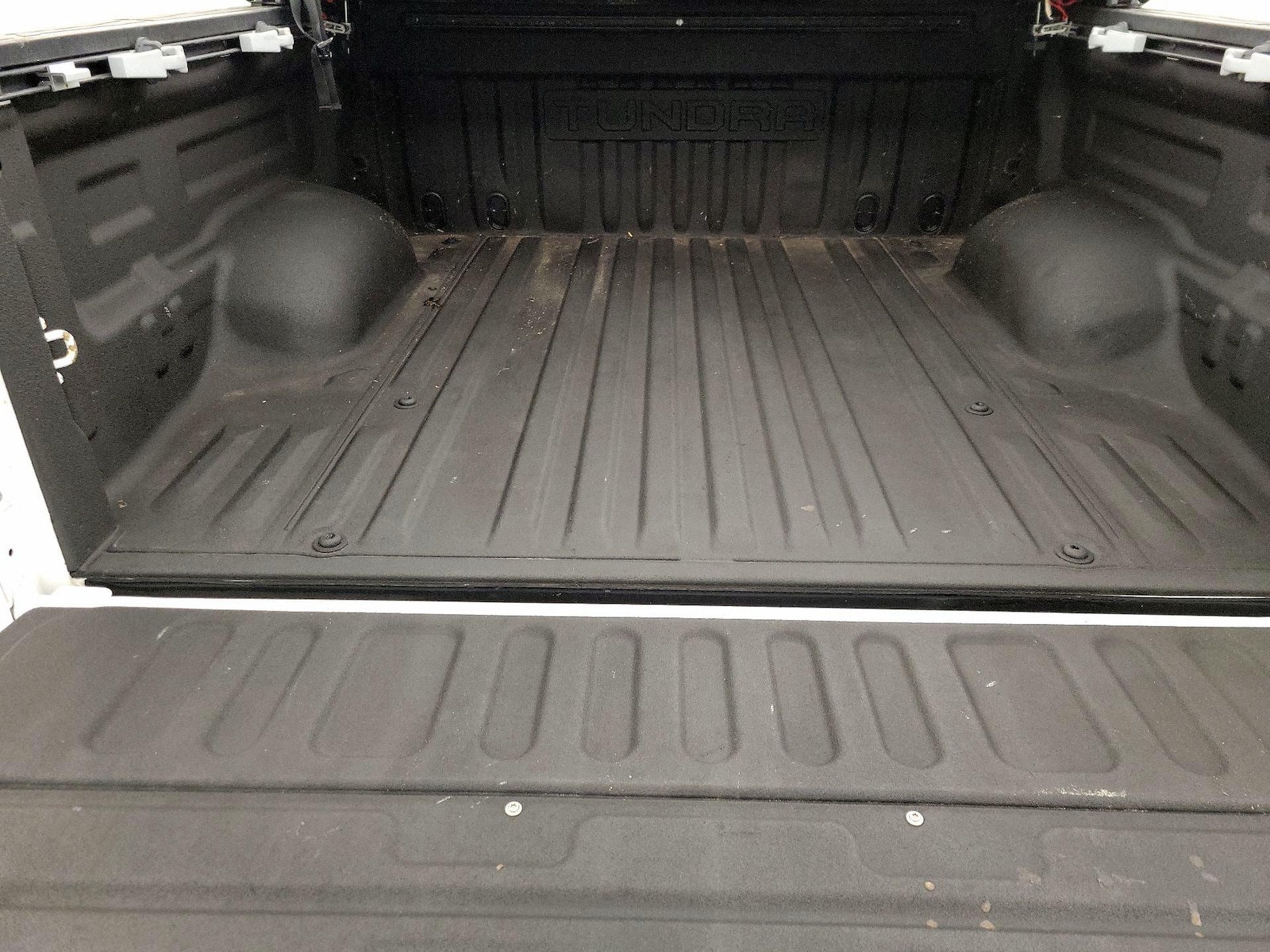 2018 Toyota Tundra SR5 - Photo 21