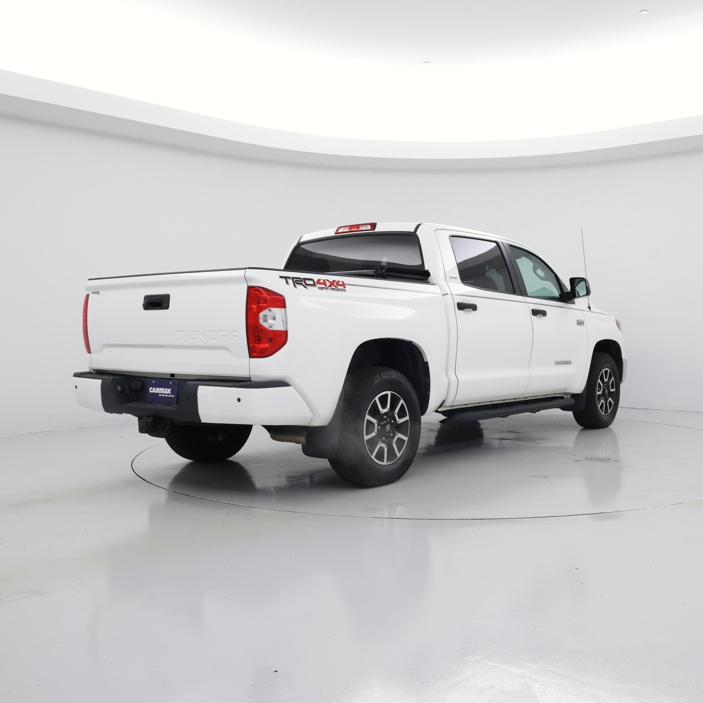 Thumbnail: 2018 Toyota Tundra - 8