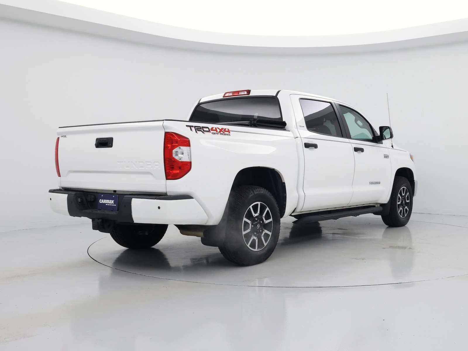 2018 Toyota Tundra SR5 - Photo 9