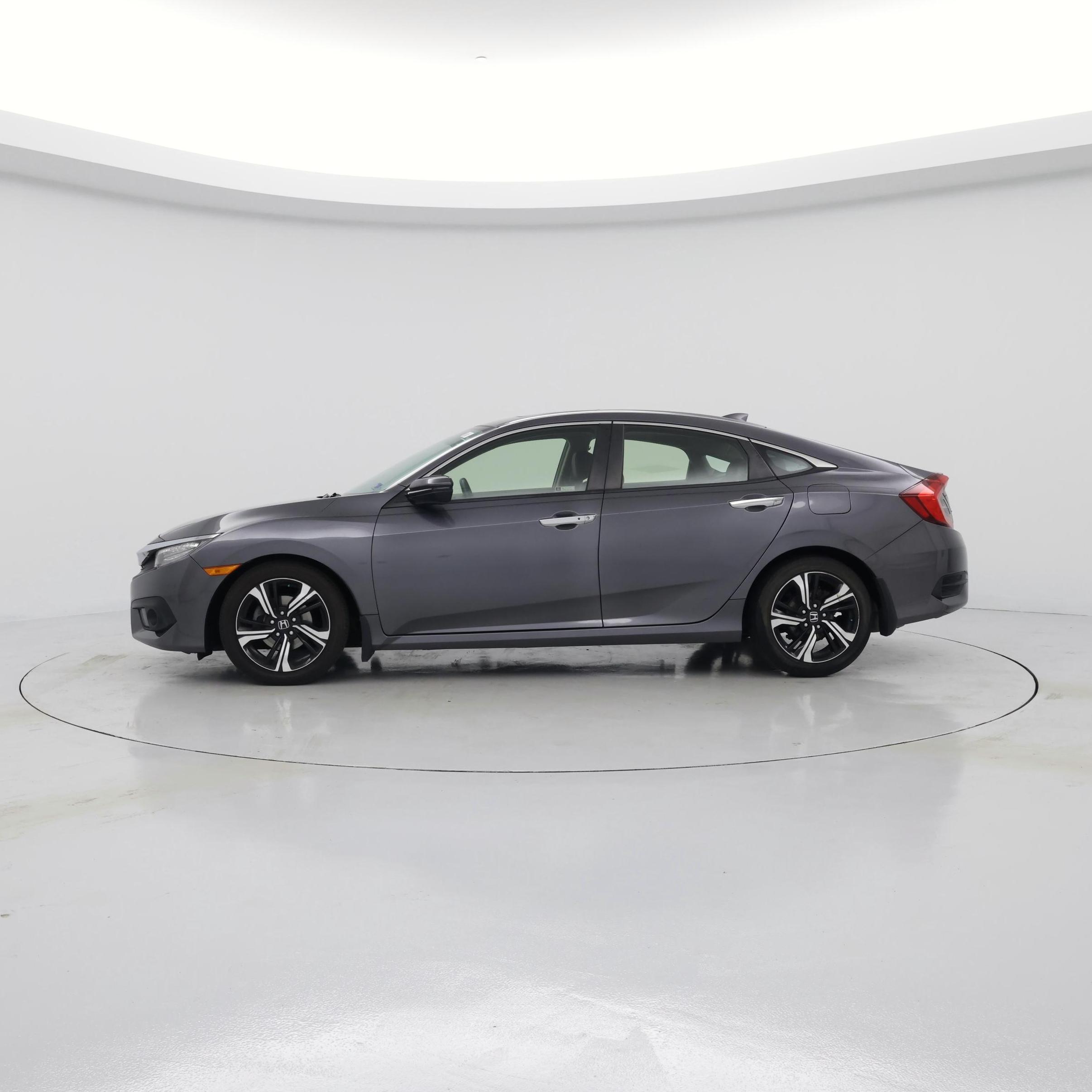 Thumbnail: 2018 Honda Civic - 3