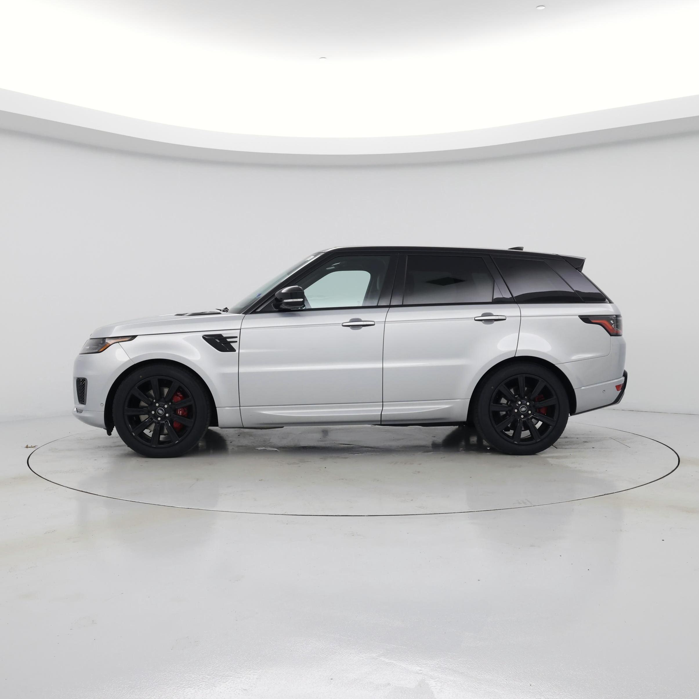 Thumbnail: 2022 Land Rover Range Rover Sport - 3