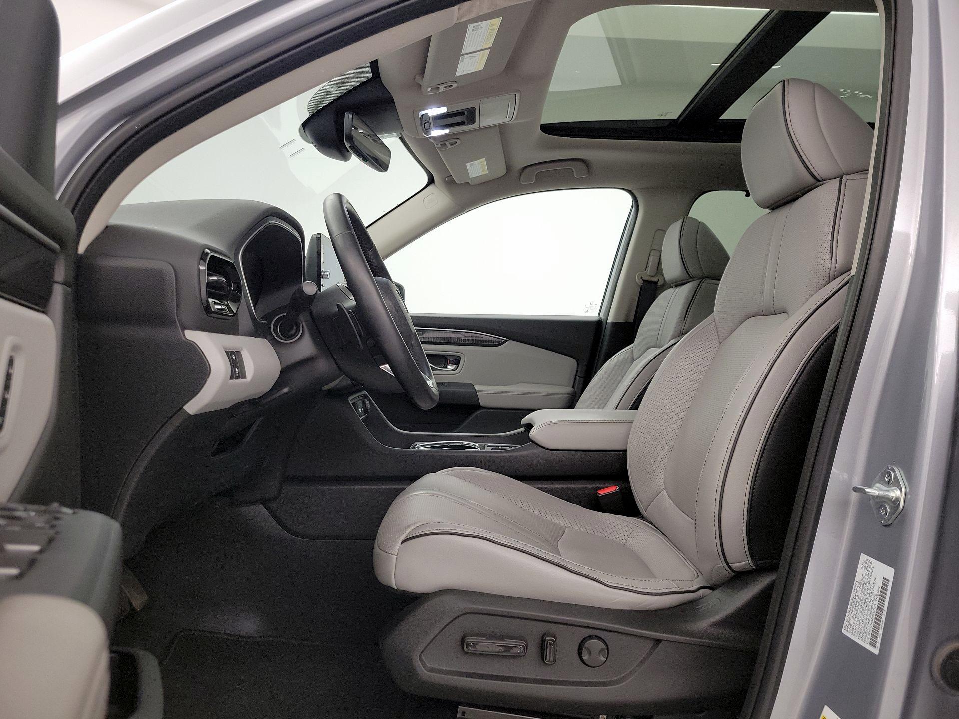 Thumbnail: 2023 Honda Pilot - 11