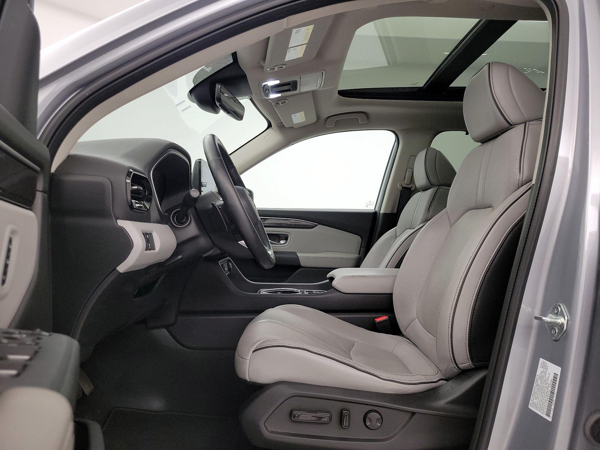 Thumbnail: 2023 Honda Pilot - 20