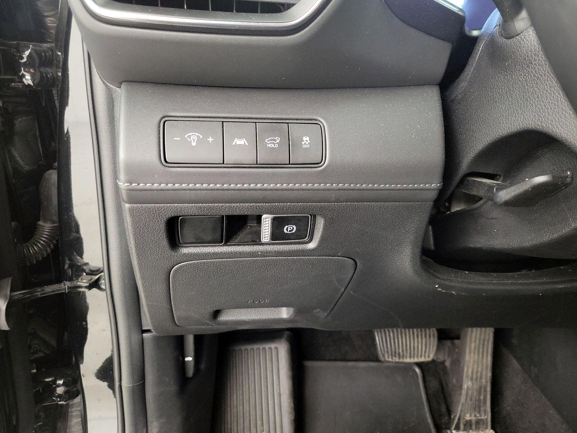 Thumbnail: 2023 Hyundai Santa Fe - 13