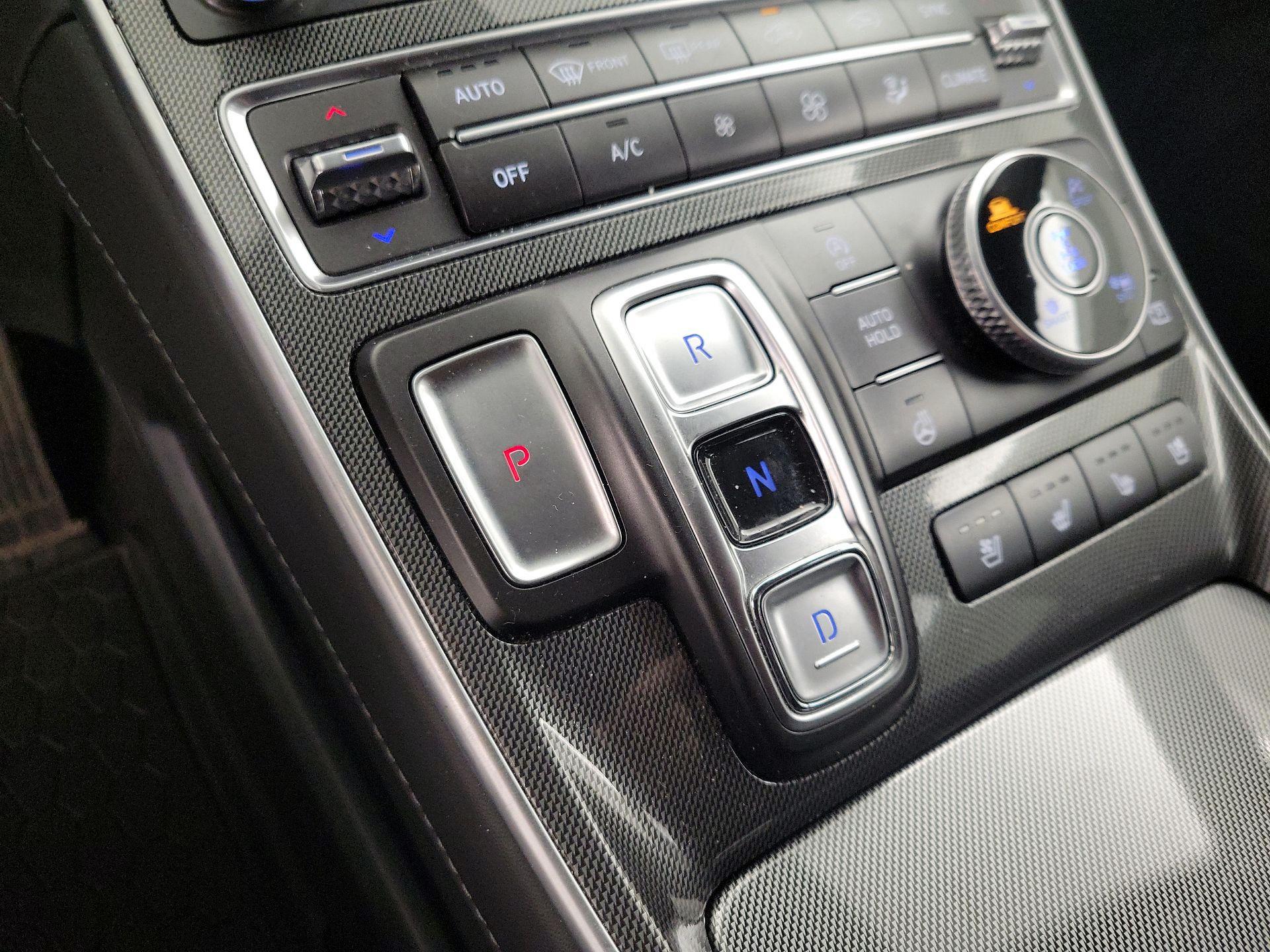 Thumbnail: 2023 Hyundai Santa Fe - 18