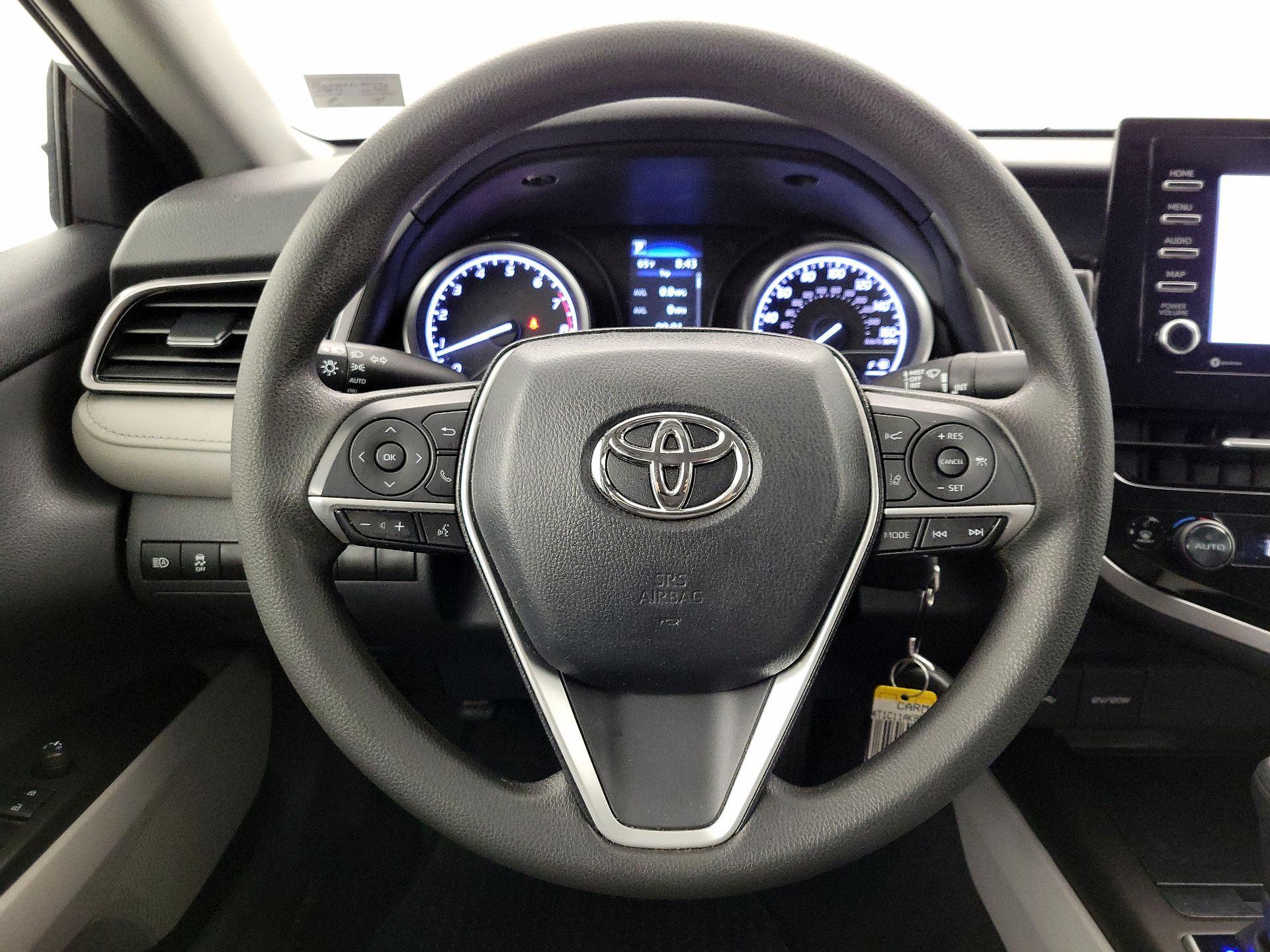 Thumbnail: 2023 Toyota Camry - 10
