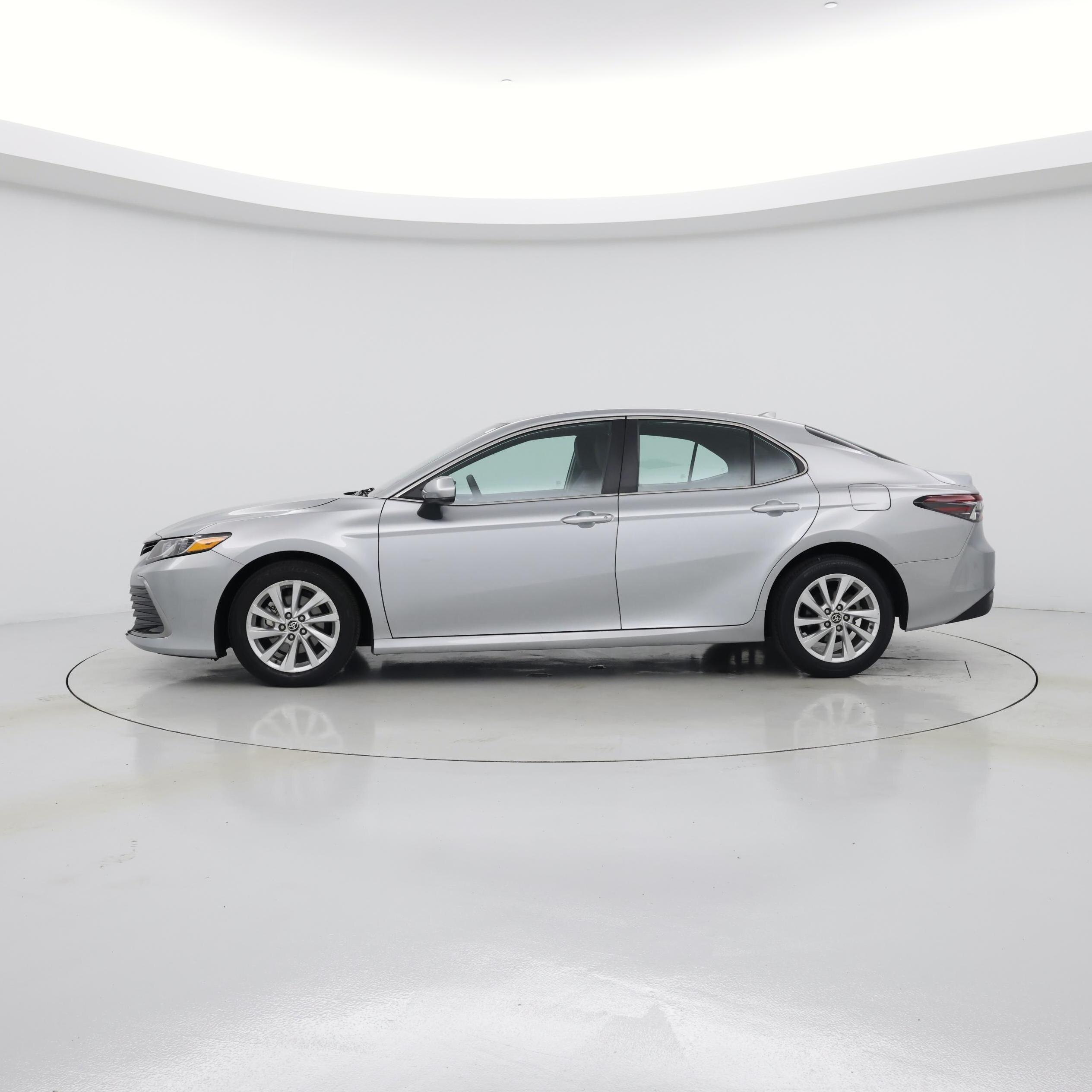 Thumbnail: 2023 Toyota Camry - 3
