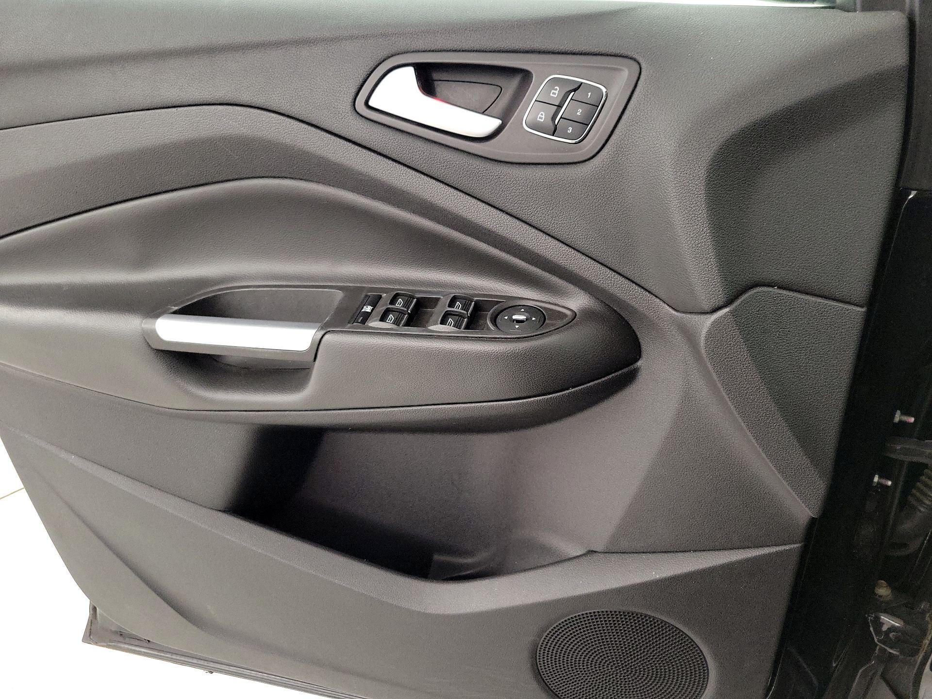 Thumbnail: 2014 Ford Escape - 12