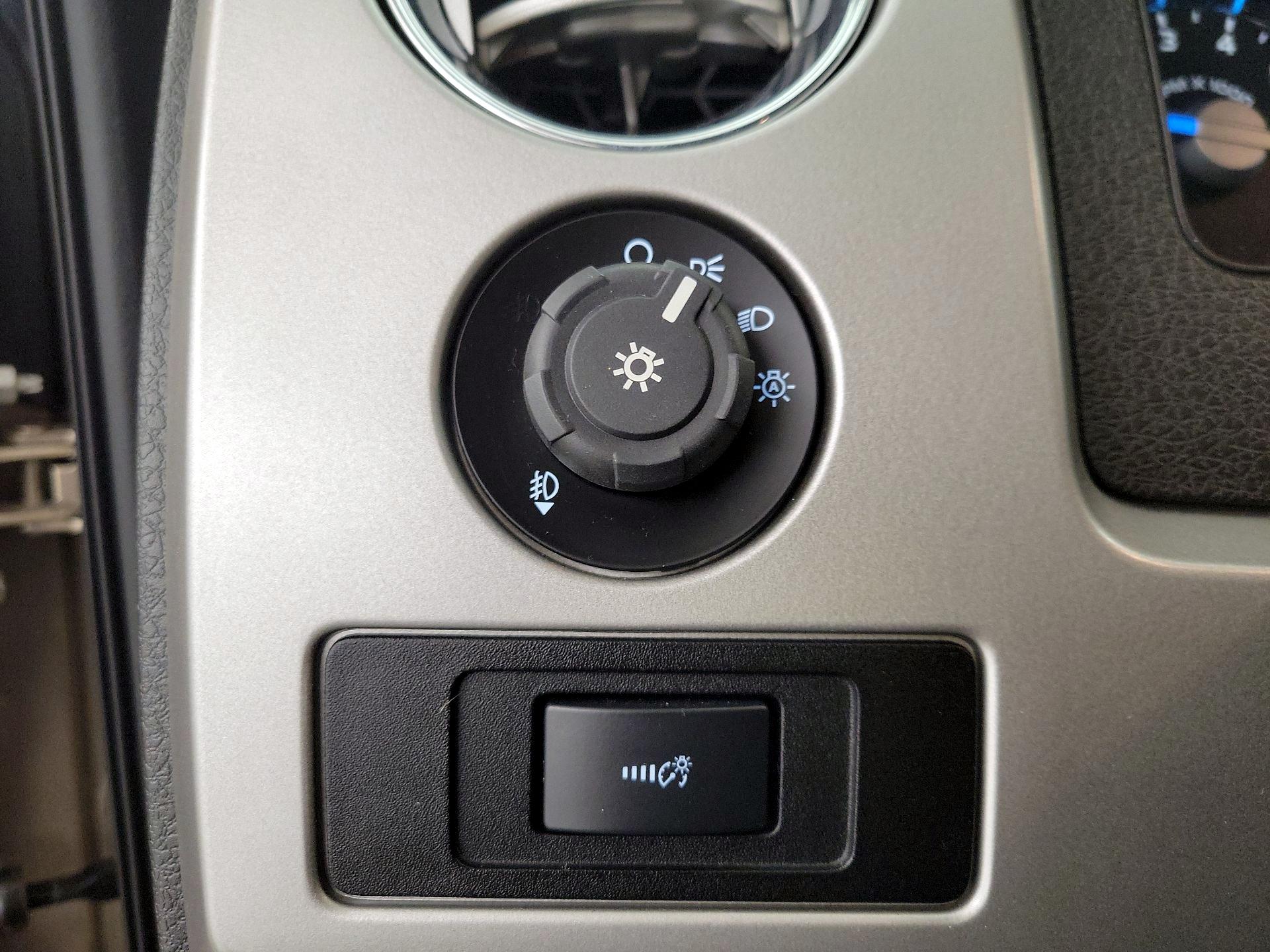 Thumbnail: 2014 Ford F-150 - 13