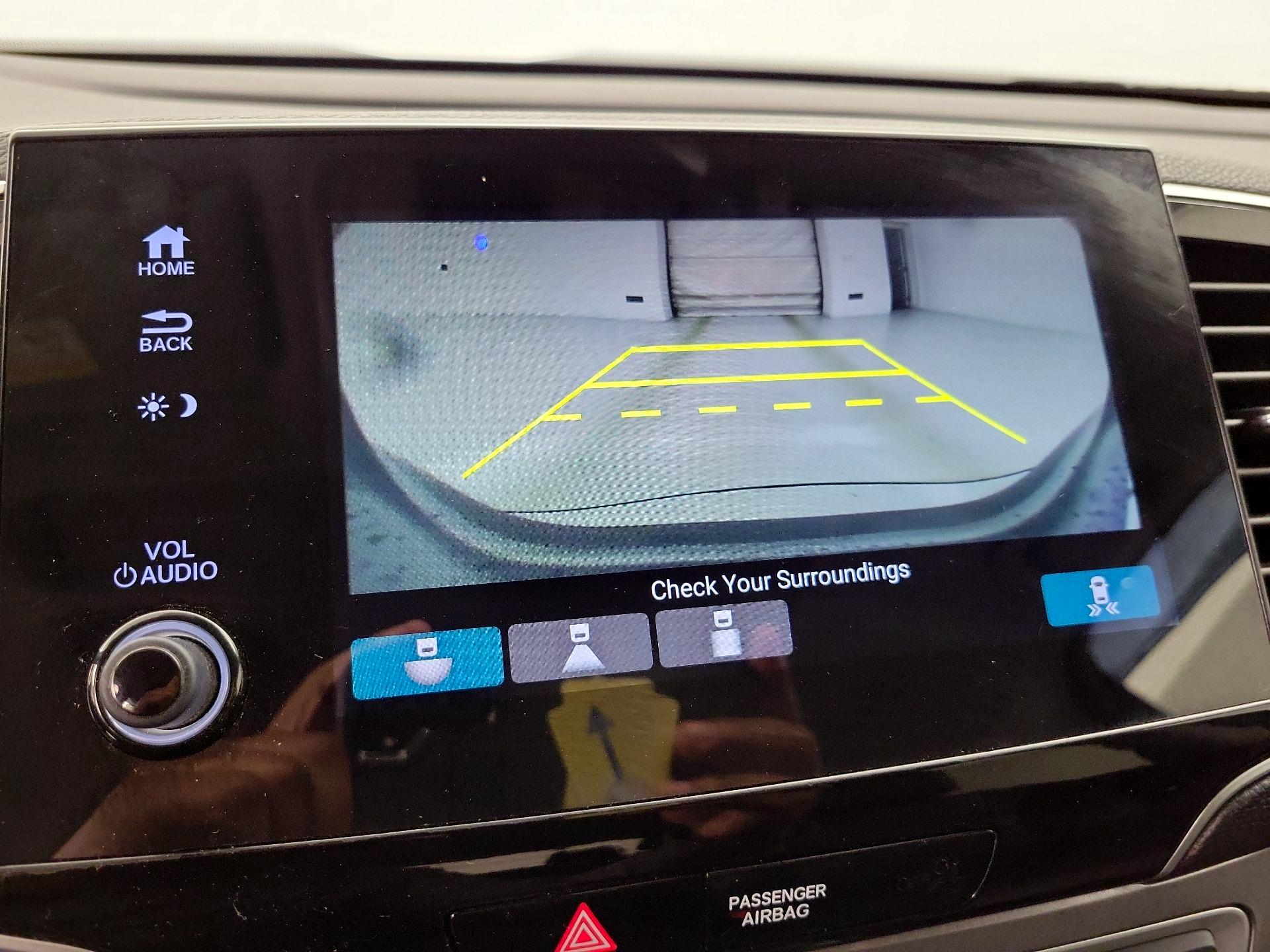 Thumbnail: 2019 Honda Pilot - 14