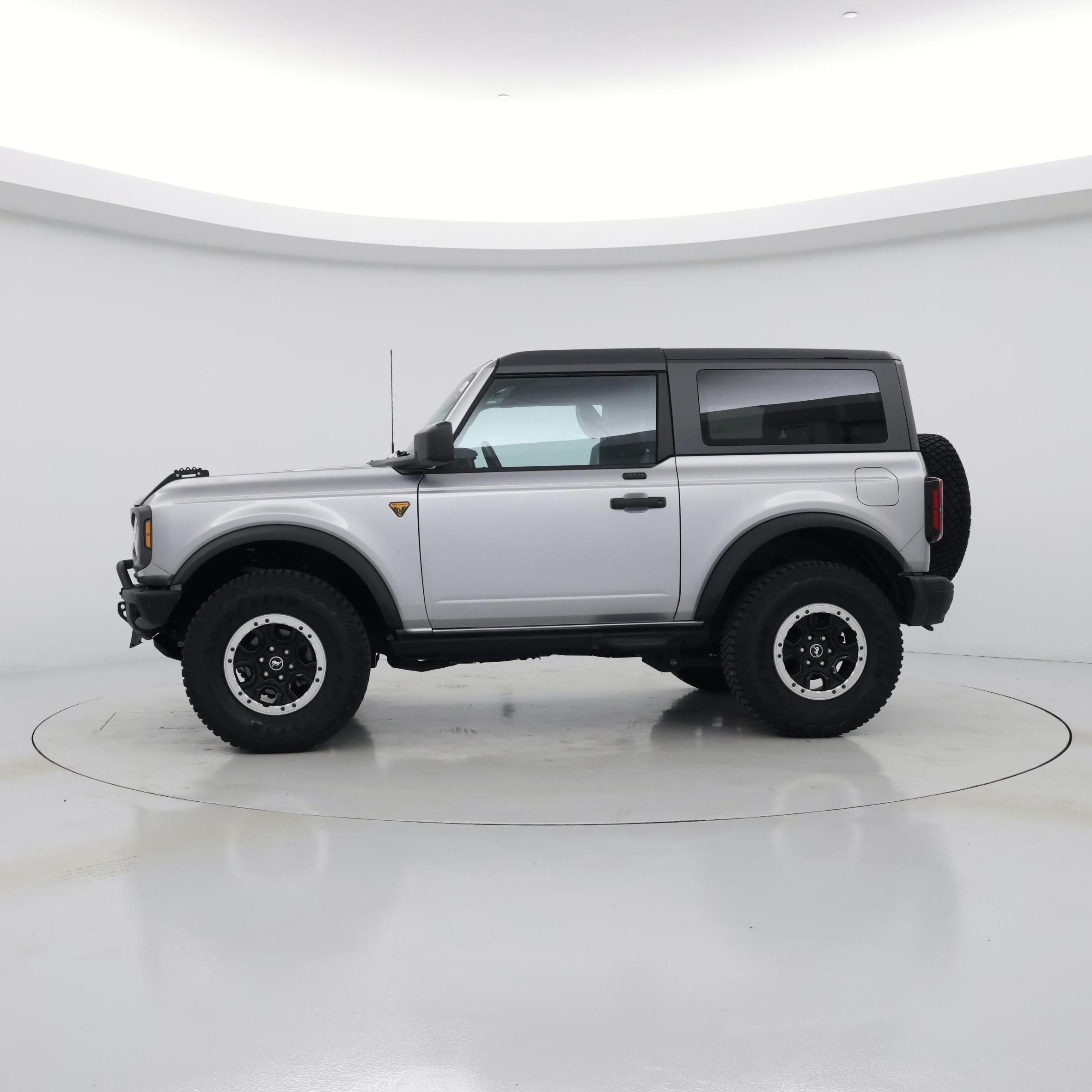 Thumbnail: 2024 Ford Bronco - 3