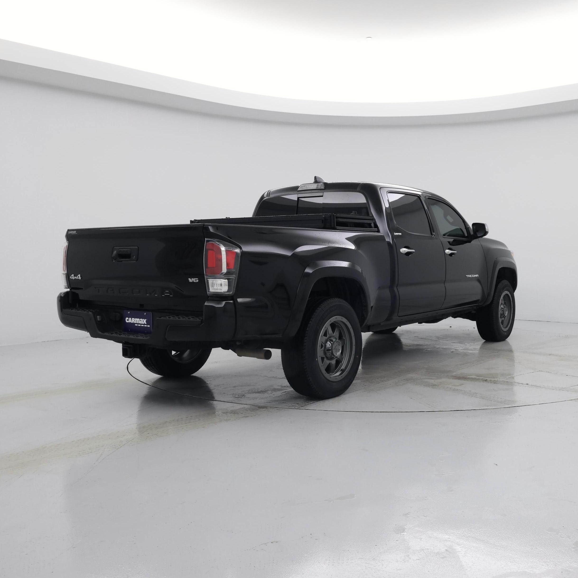 Thumbnail: 2023 Toyota Tacoma - 8