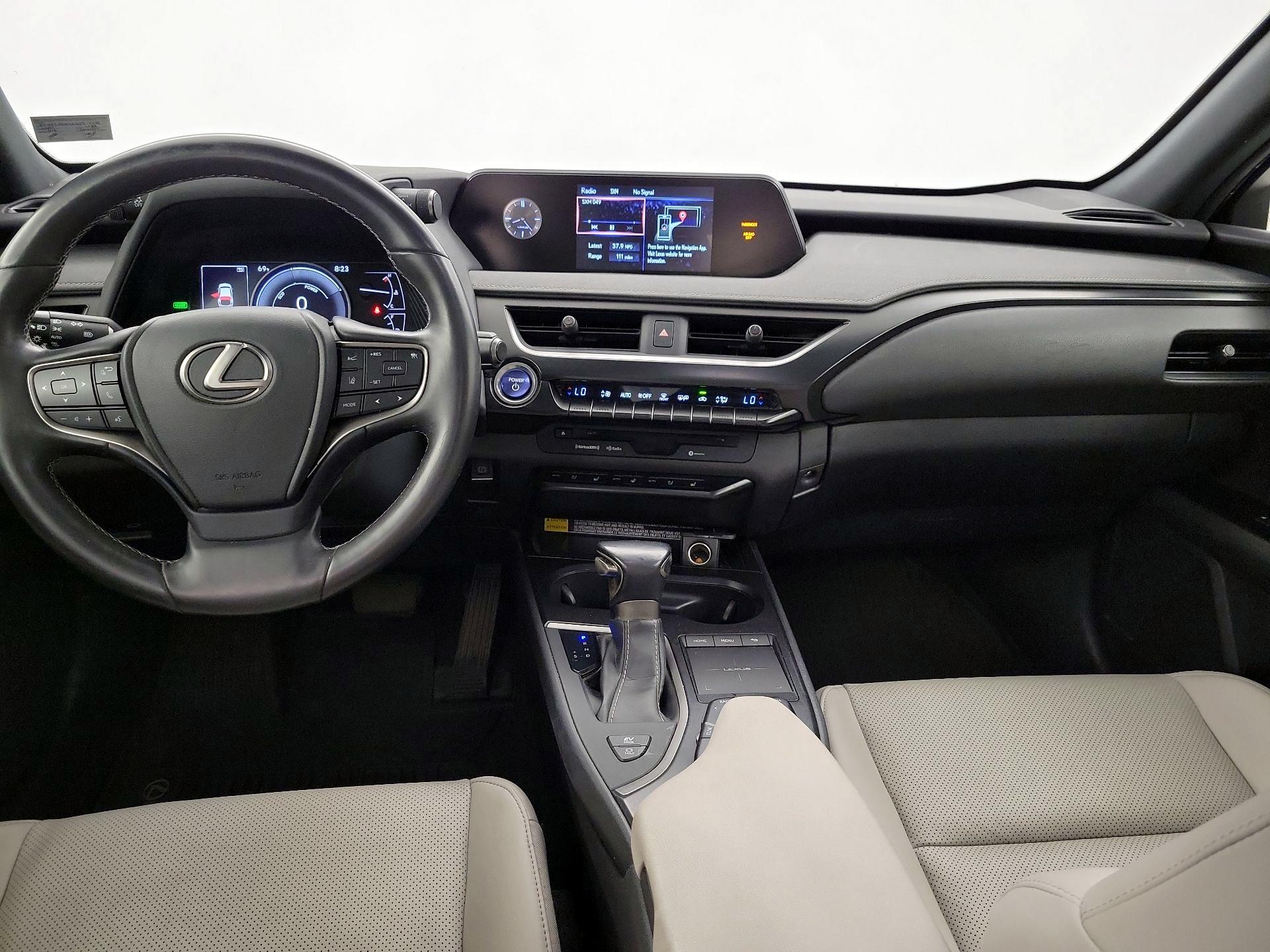 Thumbnail: 2020 Lexus UX - 9