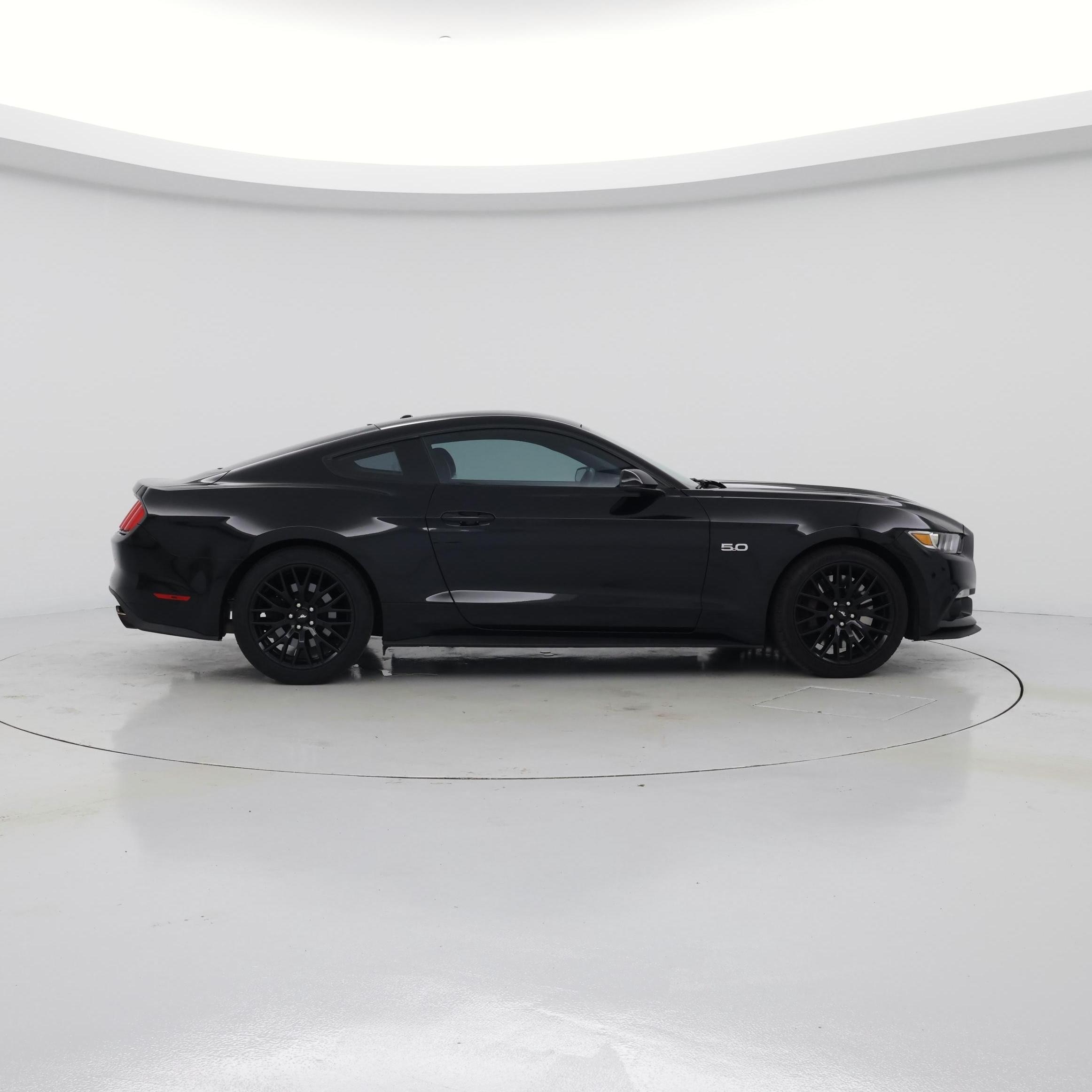 Thumbnail: 2017 Ford Mustang - 7