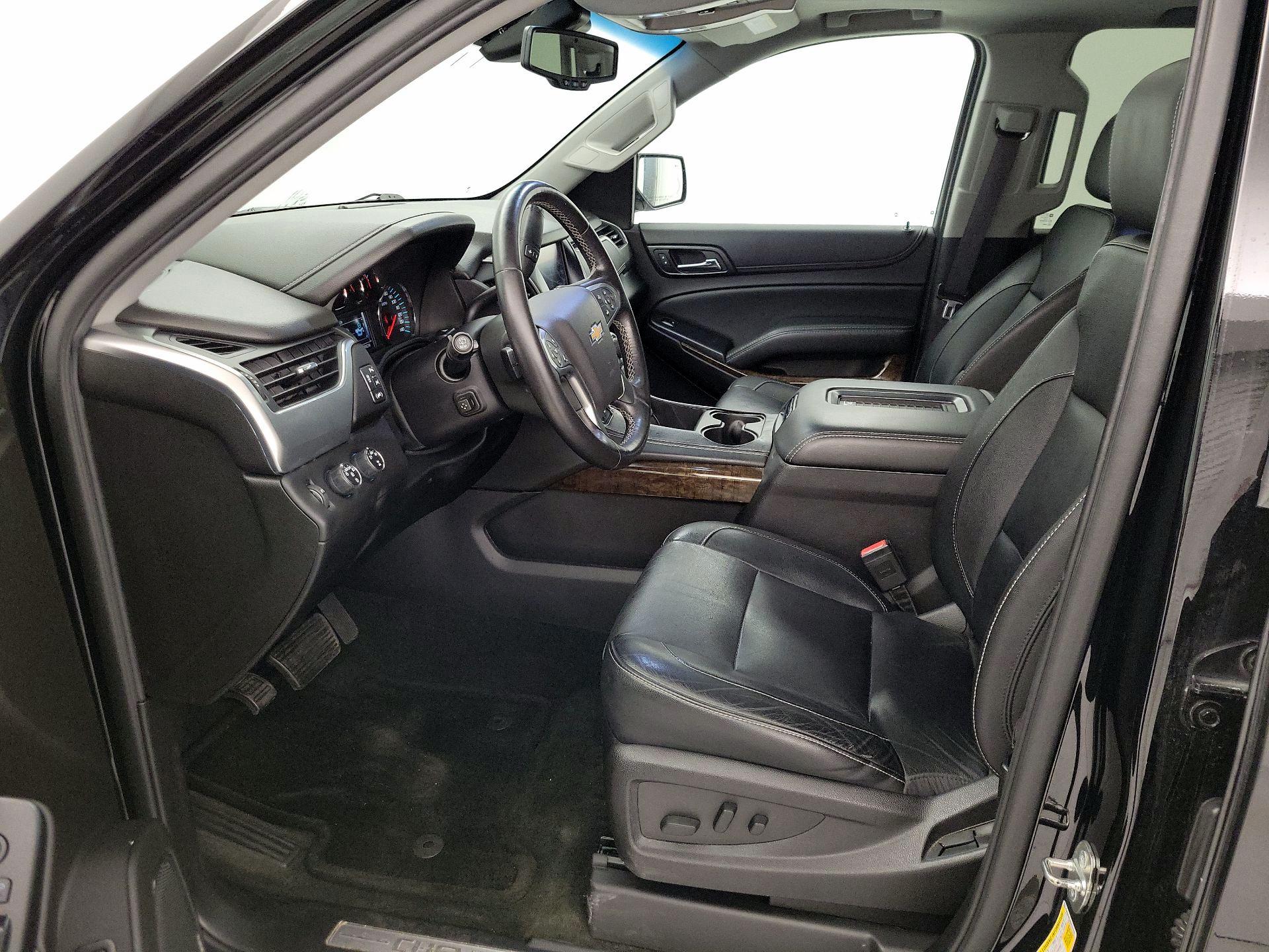 Thumbnail: 2016 Chevrolet Tahoe - 11