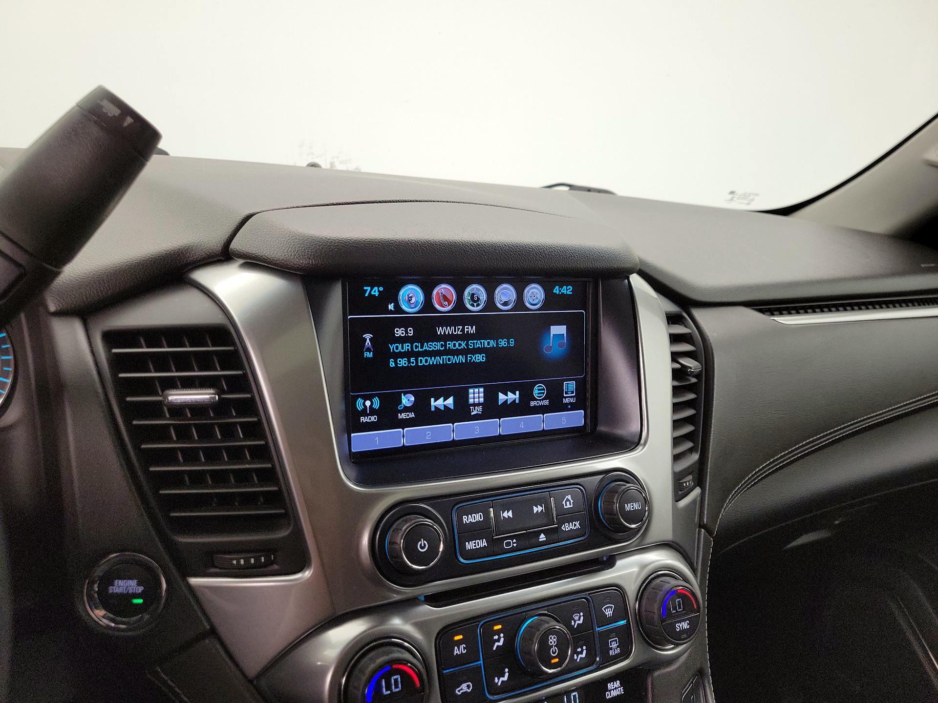 Thumbnail: 2016 Chevrolet Tahoe - 16