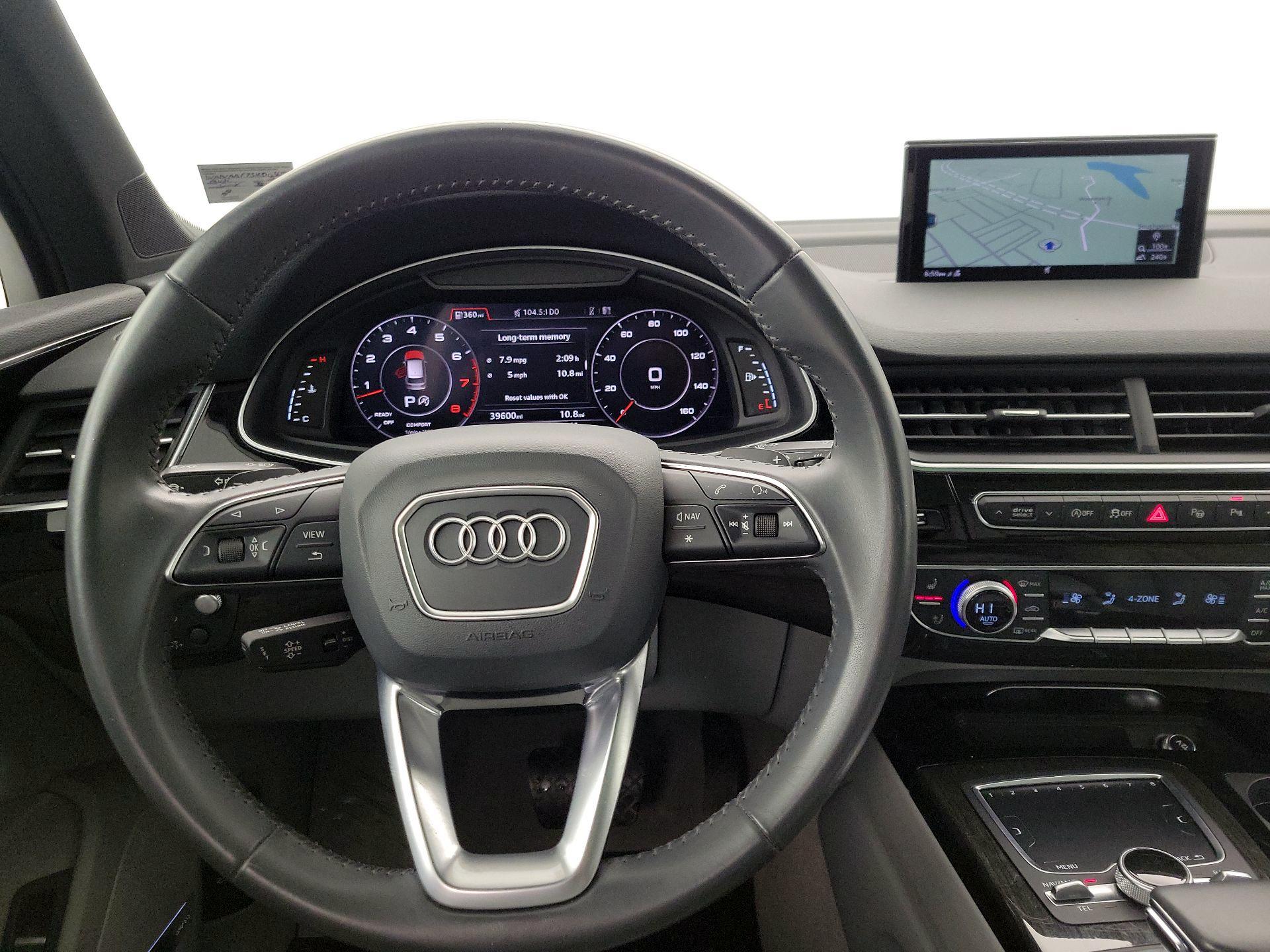 Thumbnail: 2019 Audi Q7 - 10