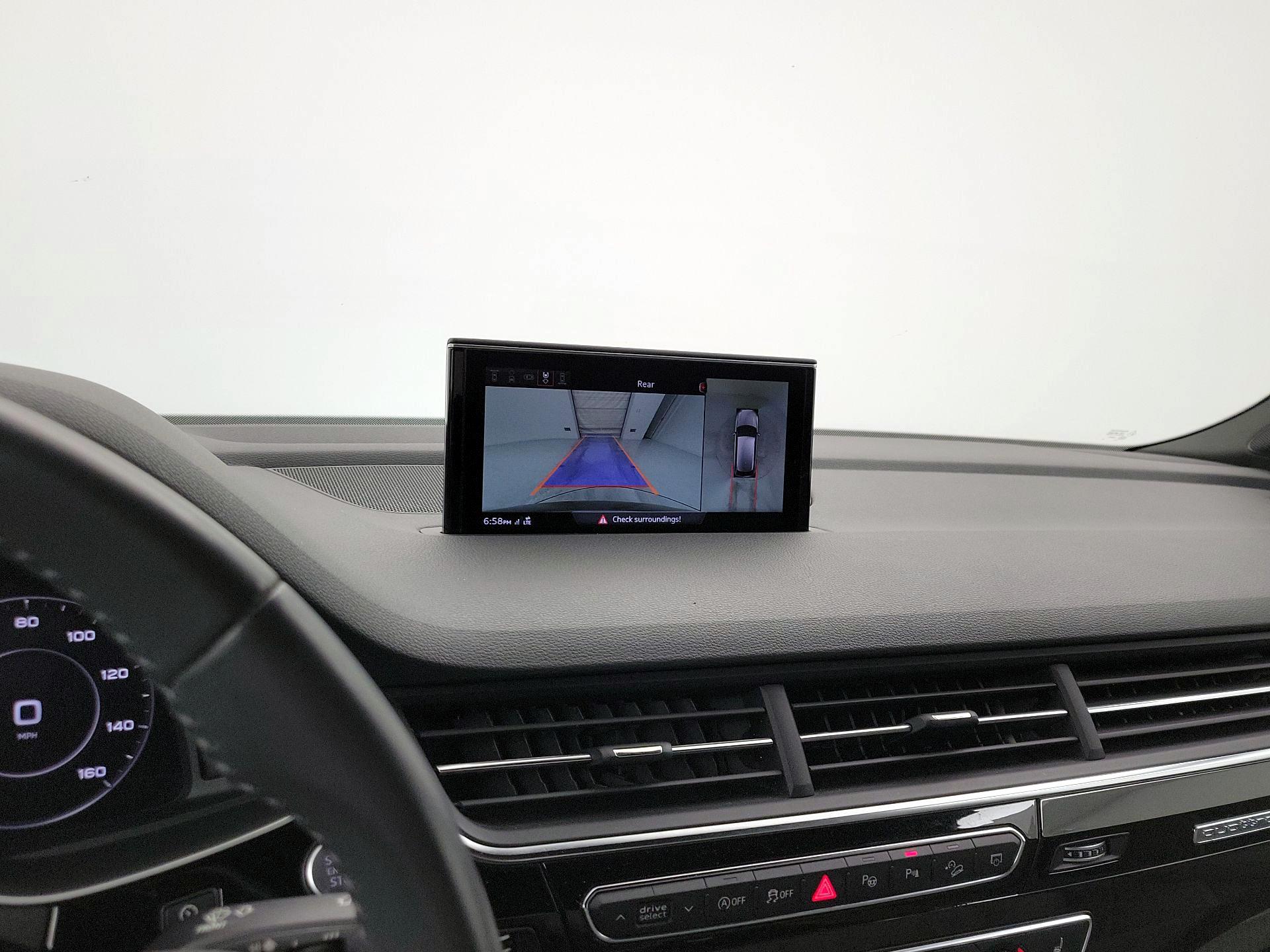 Thumbnail: 2019 Audi Q7 - 15