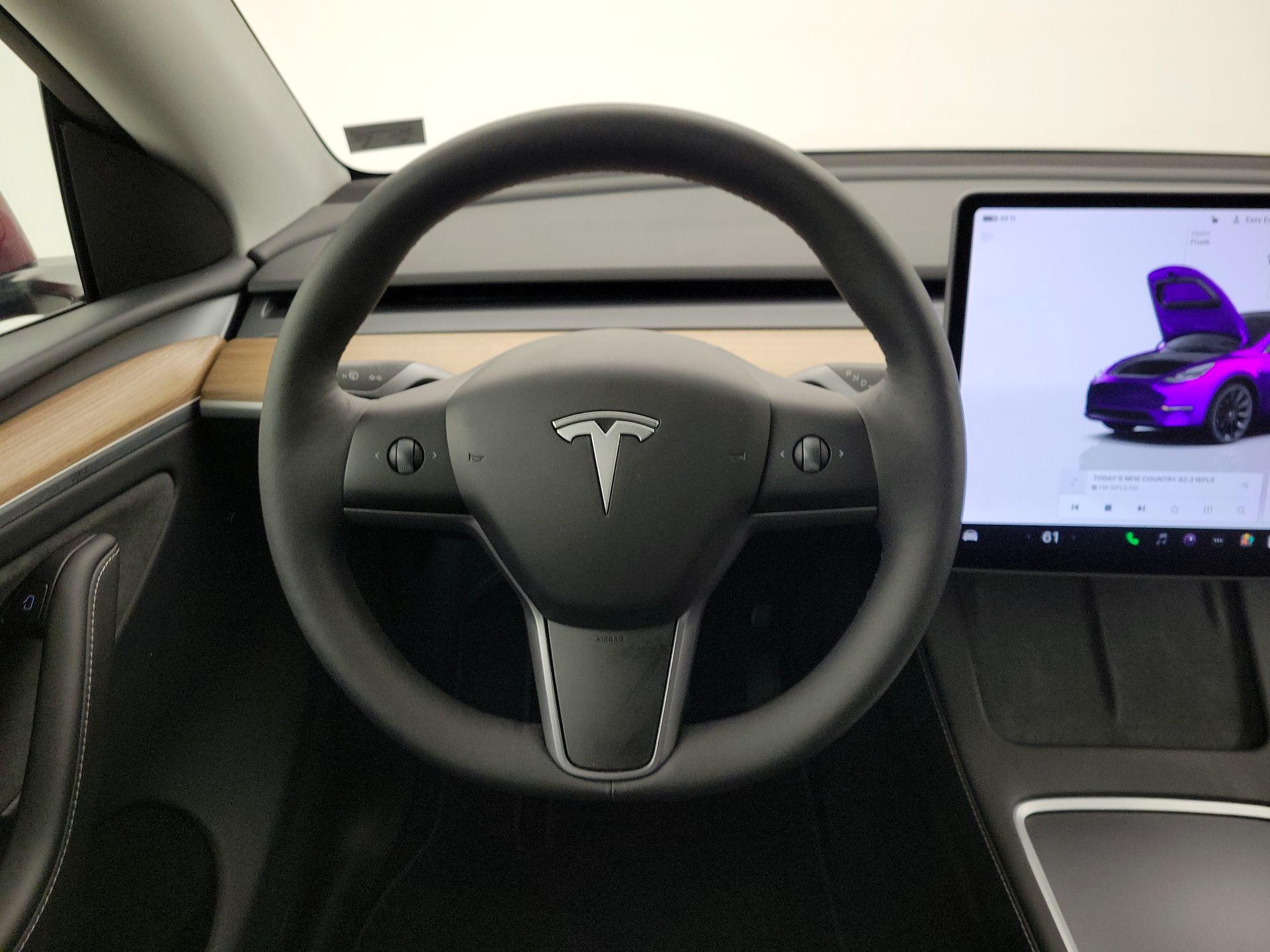 Thumbnail: 2024 Tesla Model Y - 10