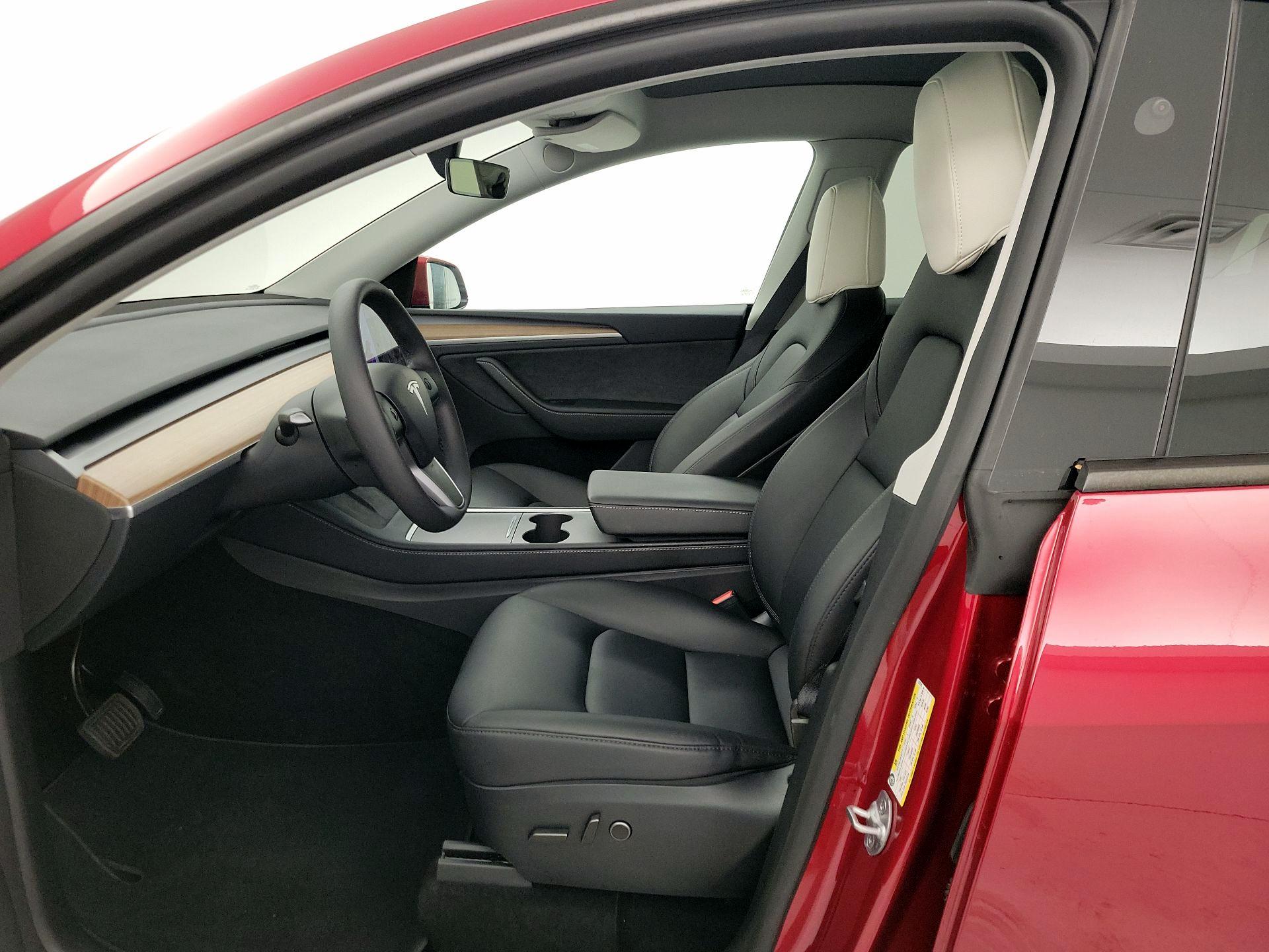 Thumbnail: 2024 Tesla Model Y - 11