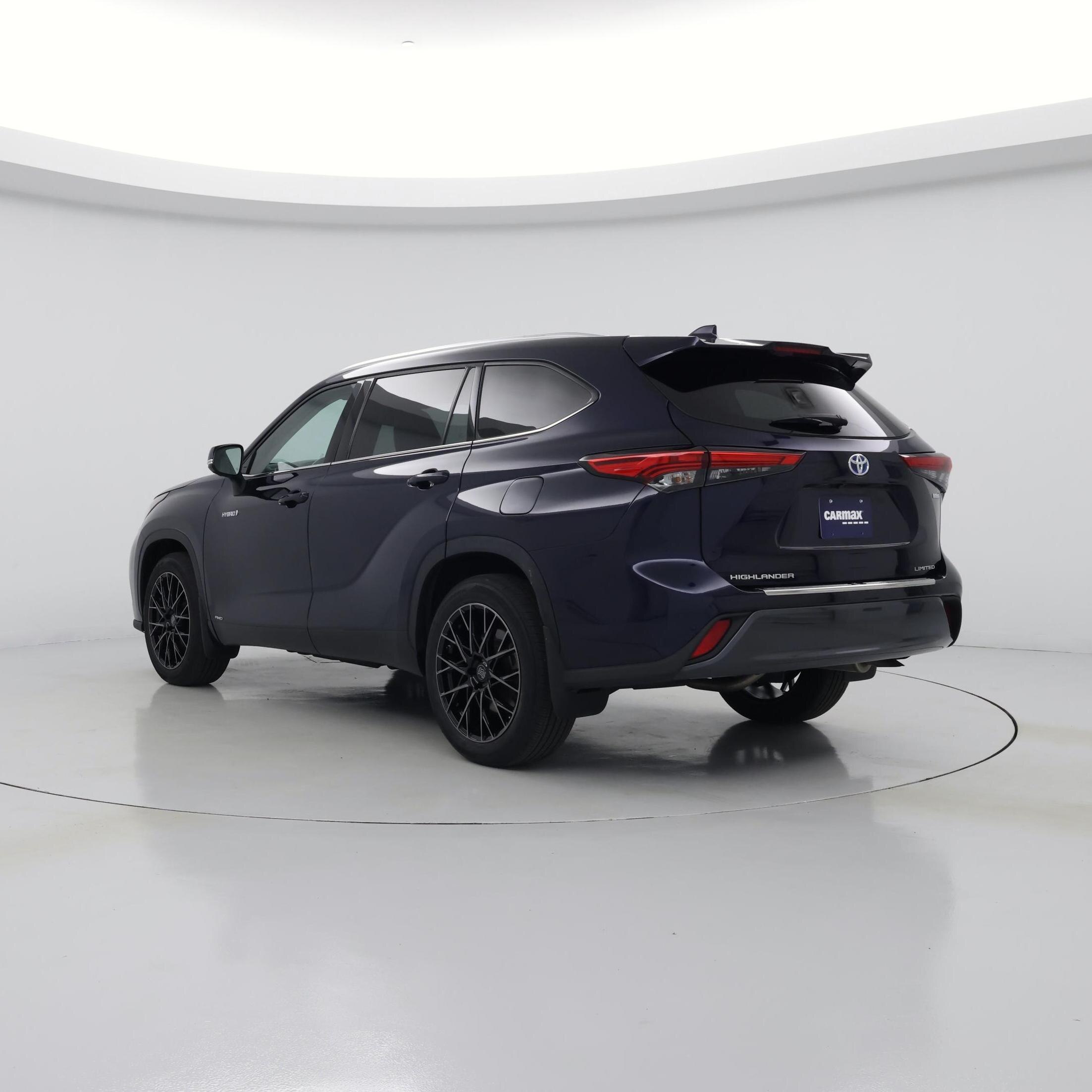 Thumbnail: 2021 Toyota Highlander - 2