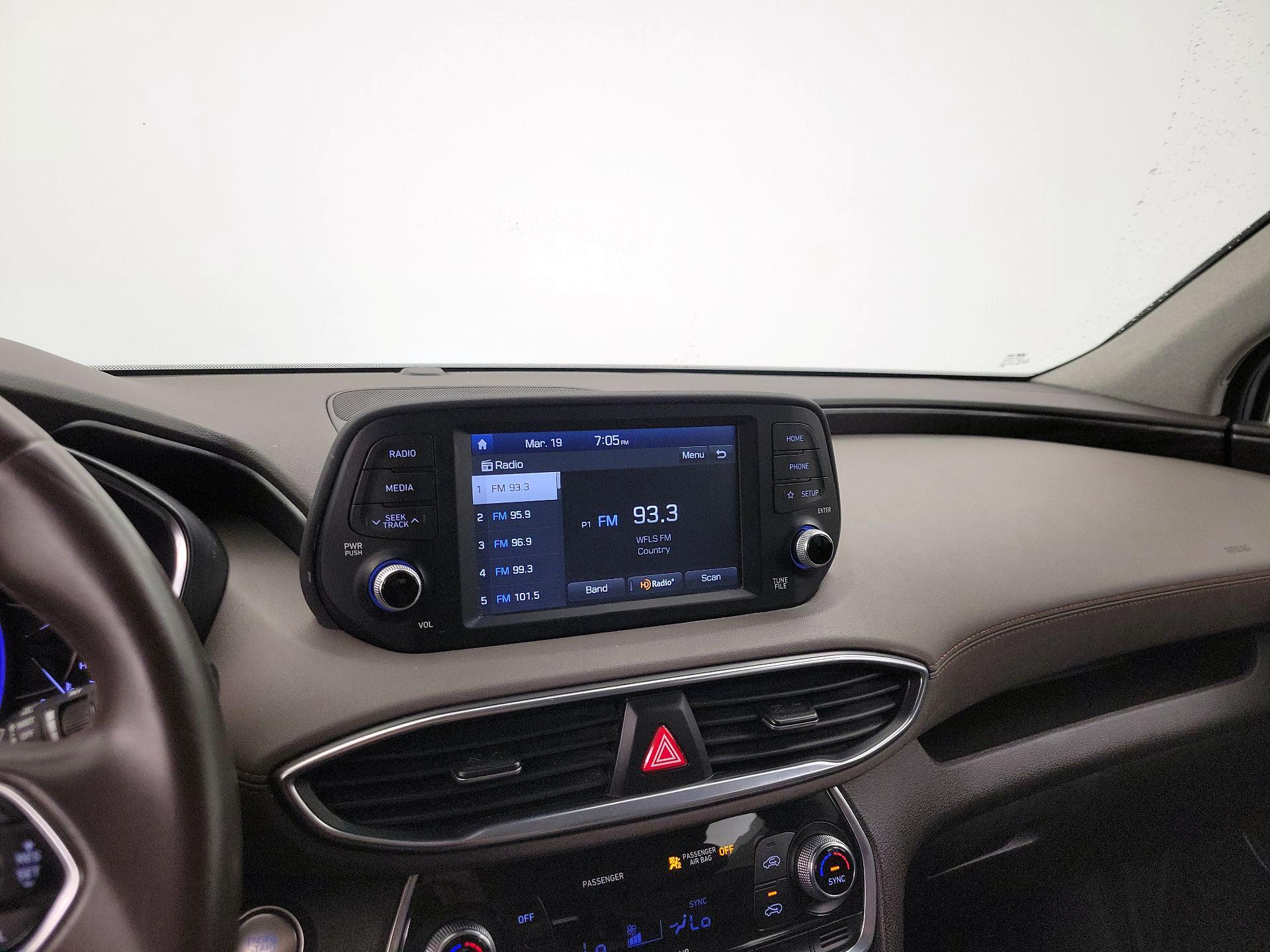 Thumbnail: 2019 Hyundai Santa Fe - 15