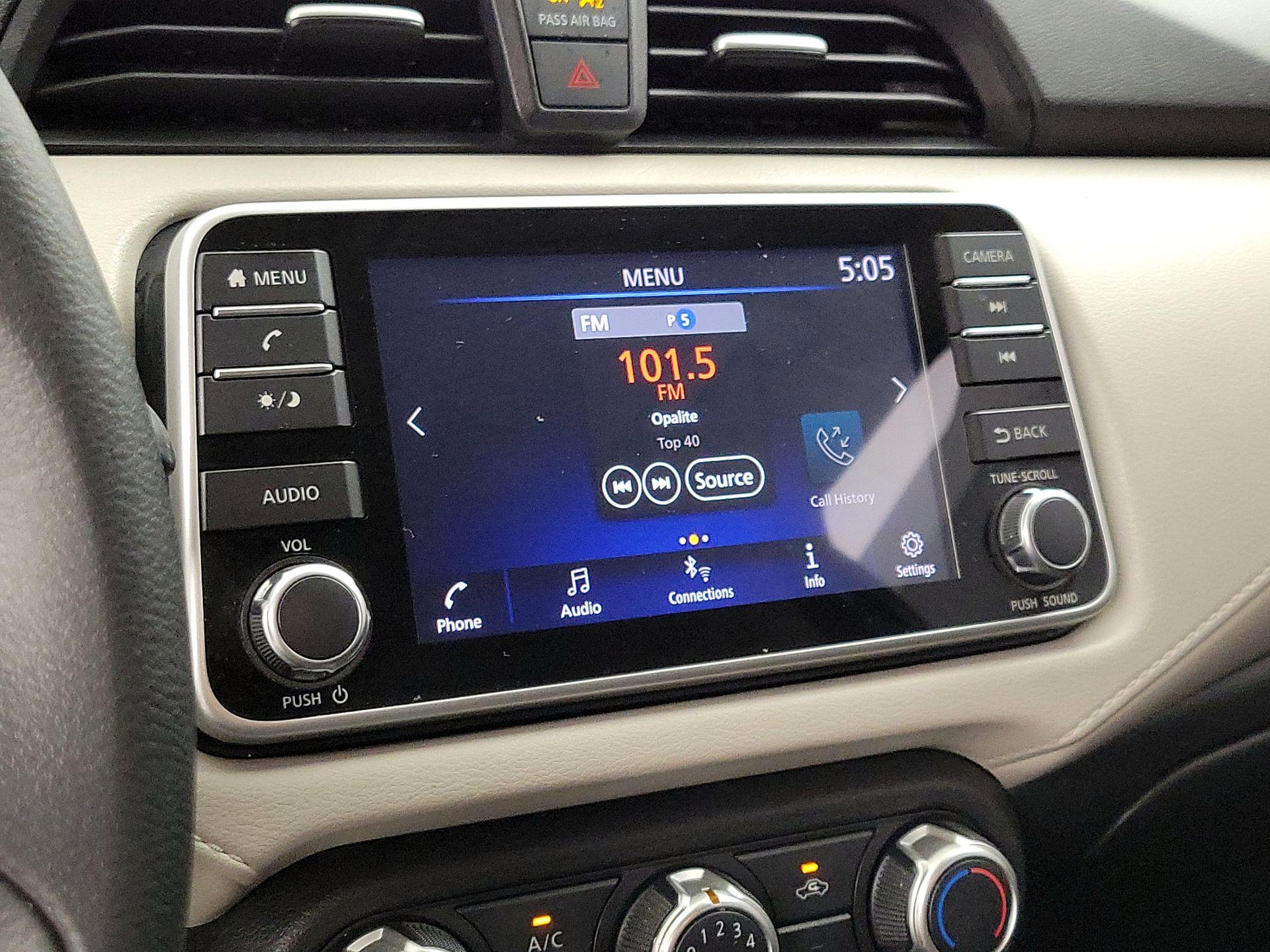 Thumbnail: 2021 Nissan Versa - 14