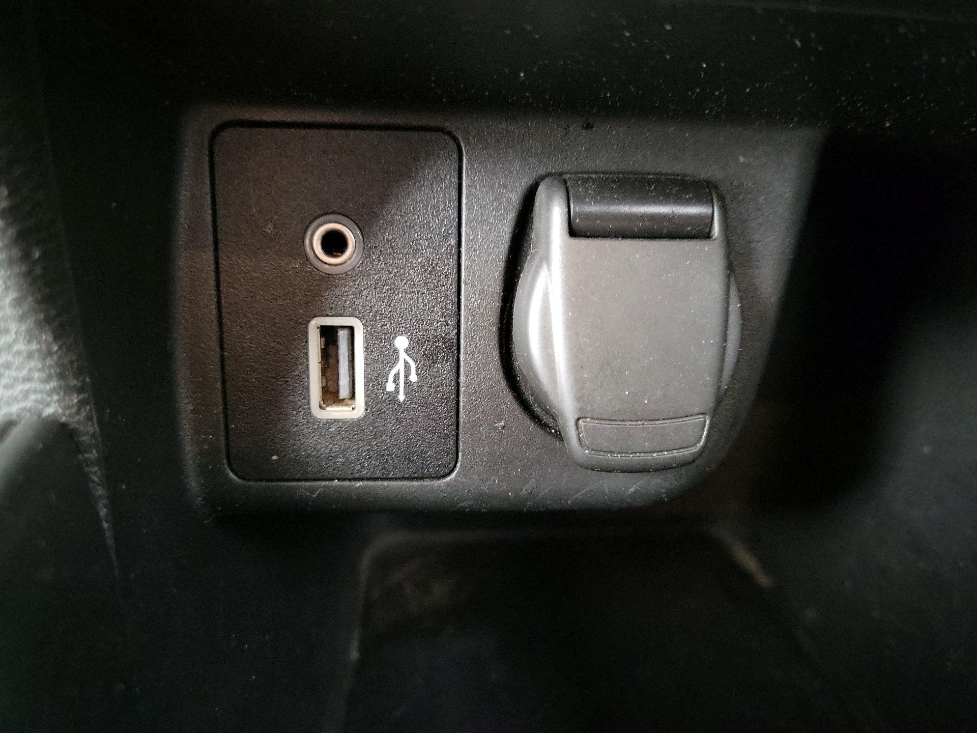 Thumbnail: 2021 Nissan Versa - 17