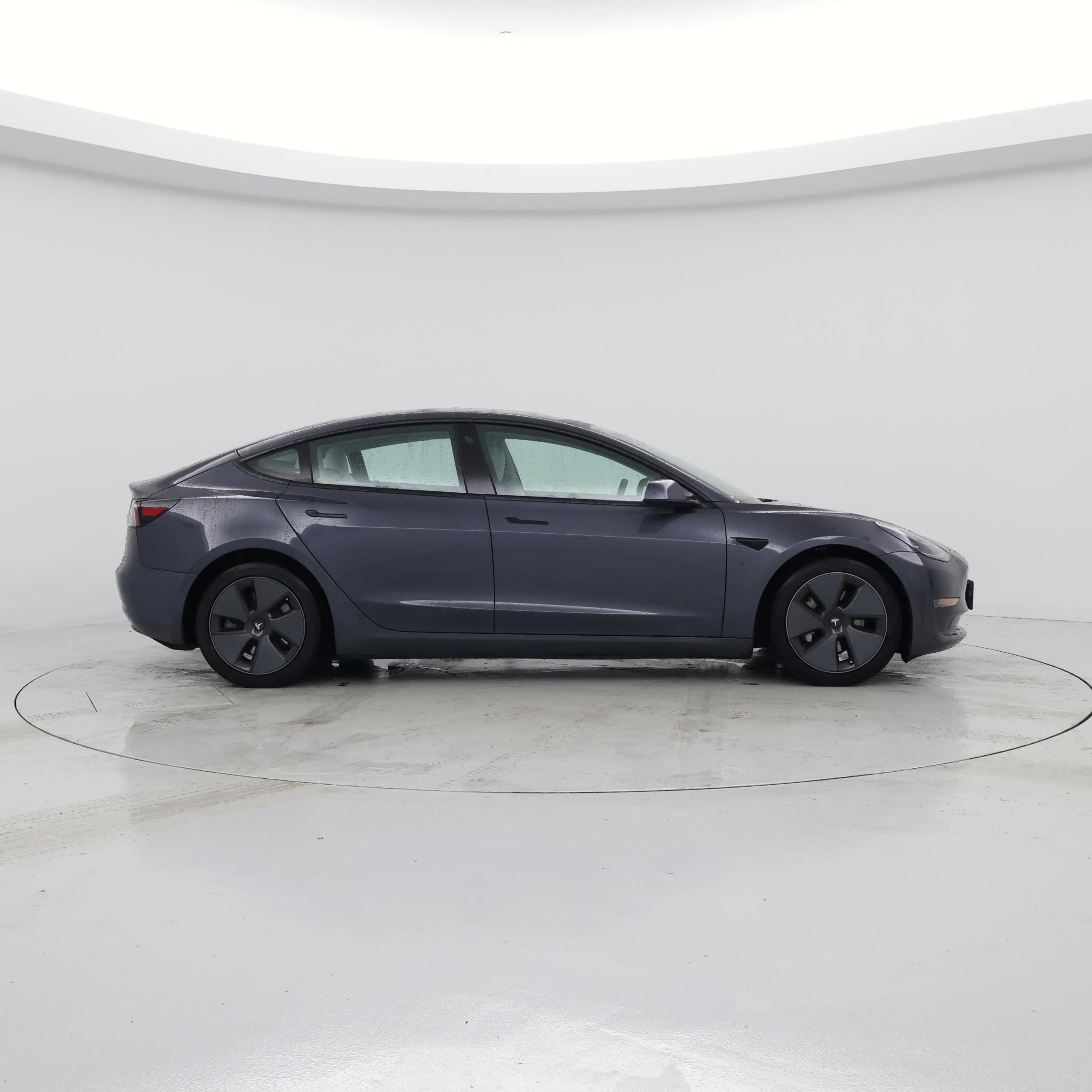 Thumbnail: 2021 Tesla Model 3 - 7