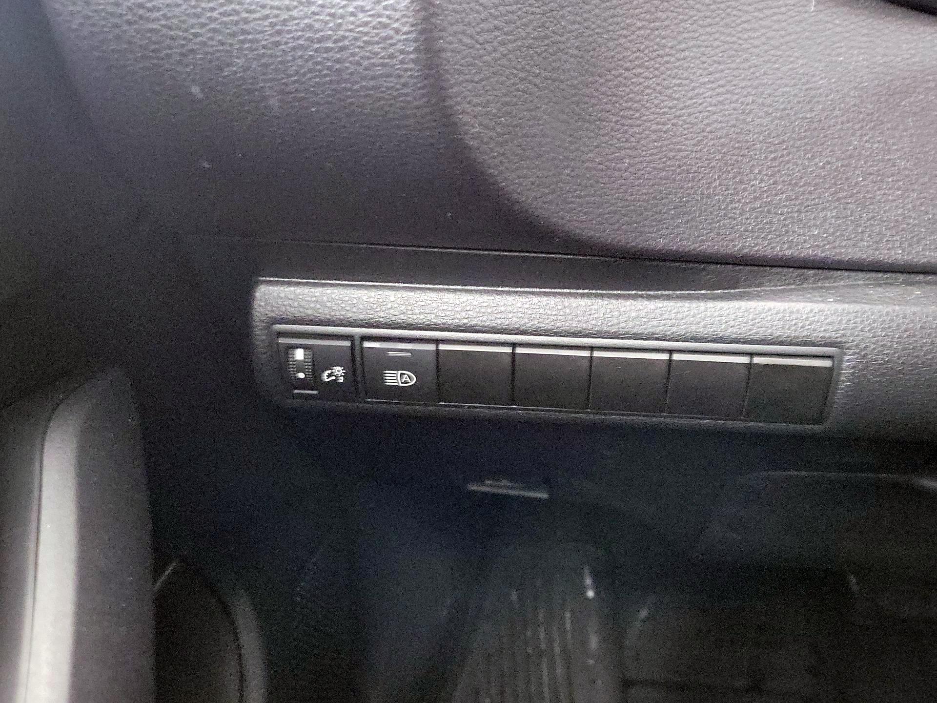 Thumbnail: 2024 Toyota Corolla - 13