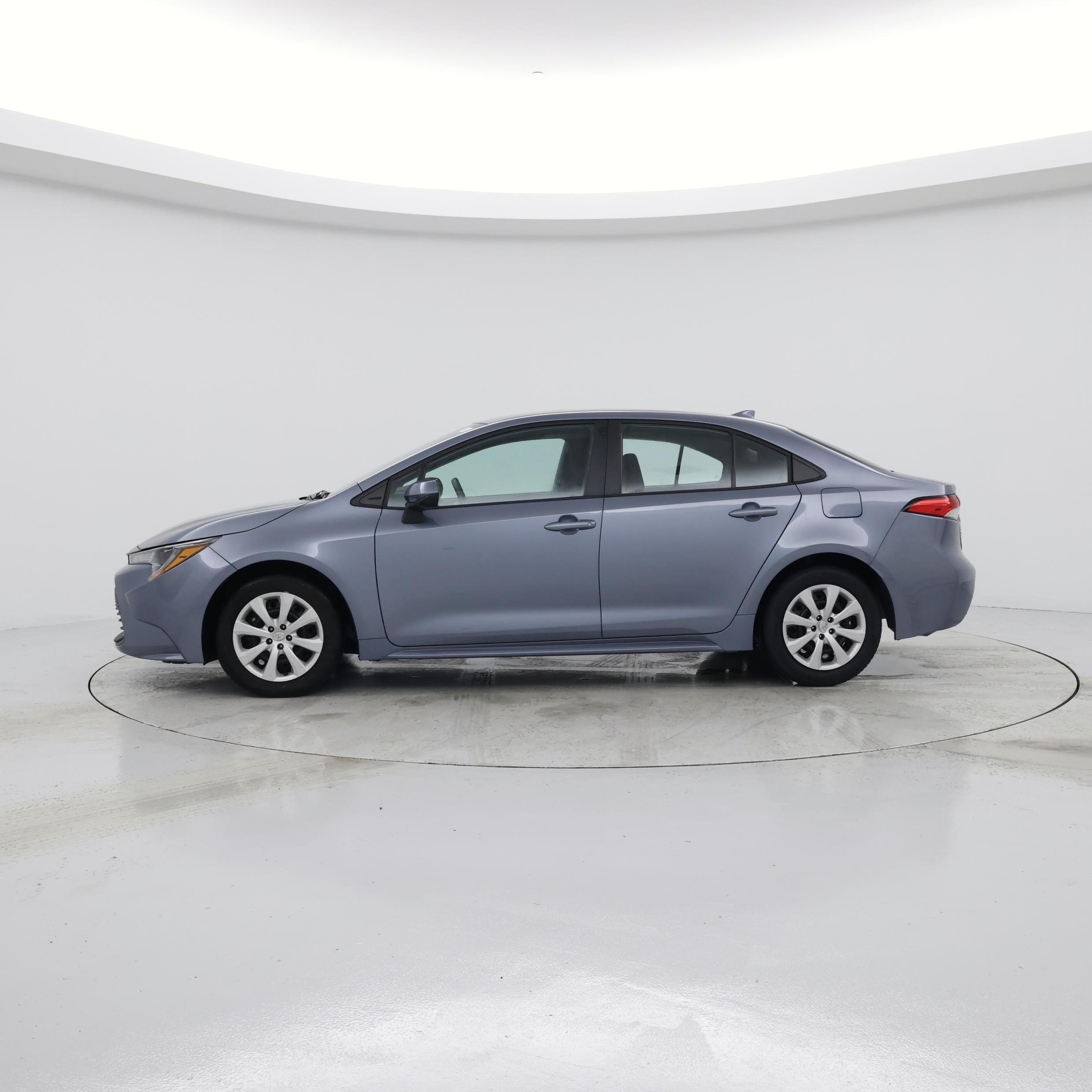 Thumbnail: 2024 Toyota Corolla - 3