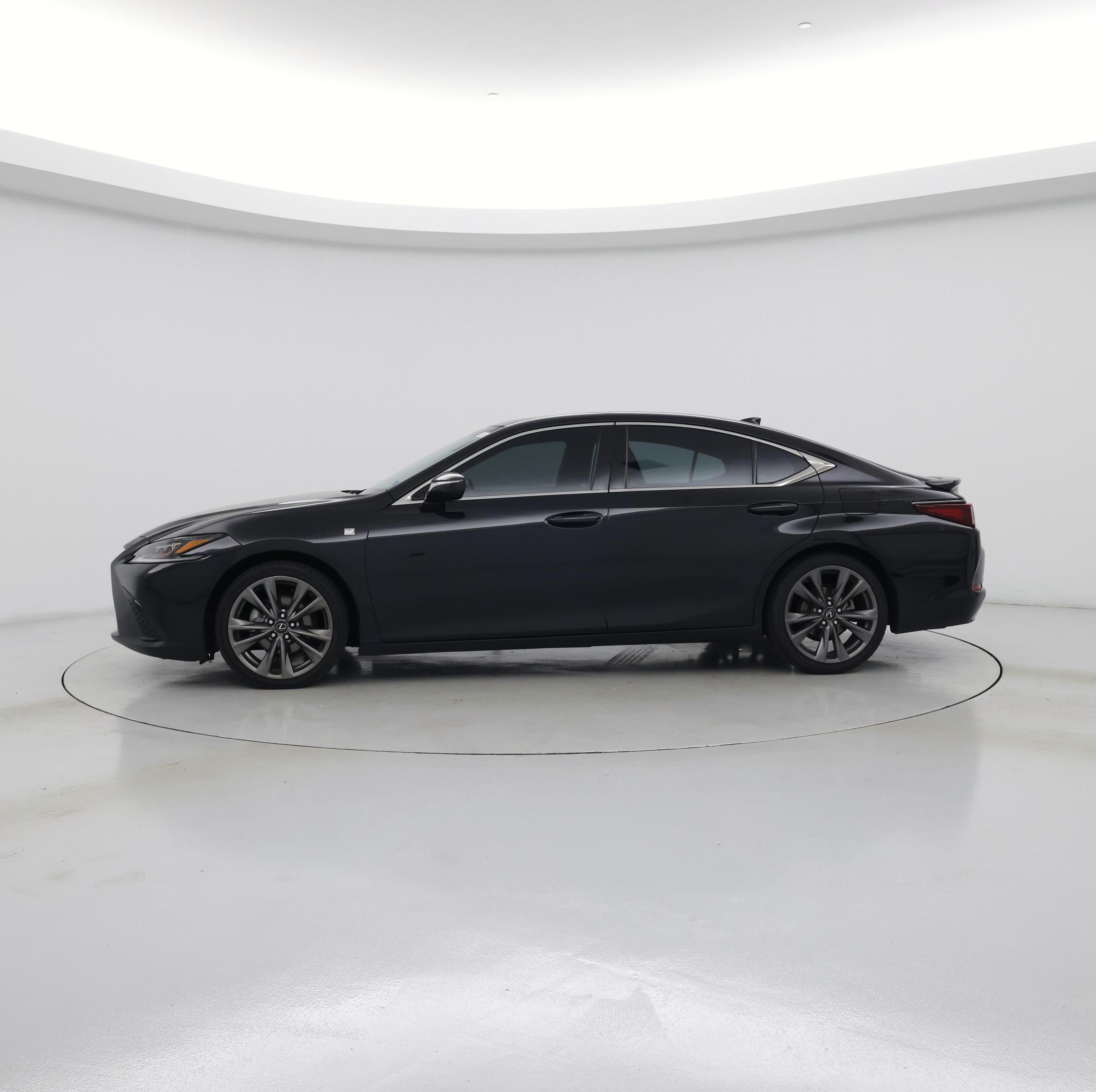 Thumbnail: 2020 Lexus ES - 3