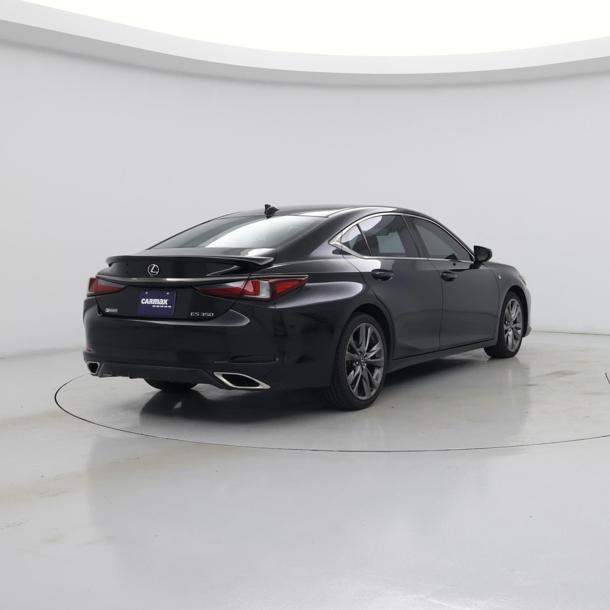 Thumbnail: 2020 Lexus ES - 8