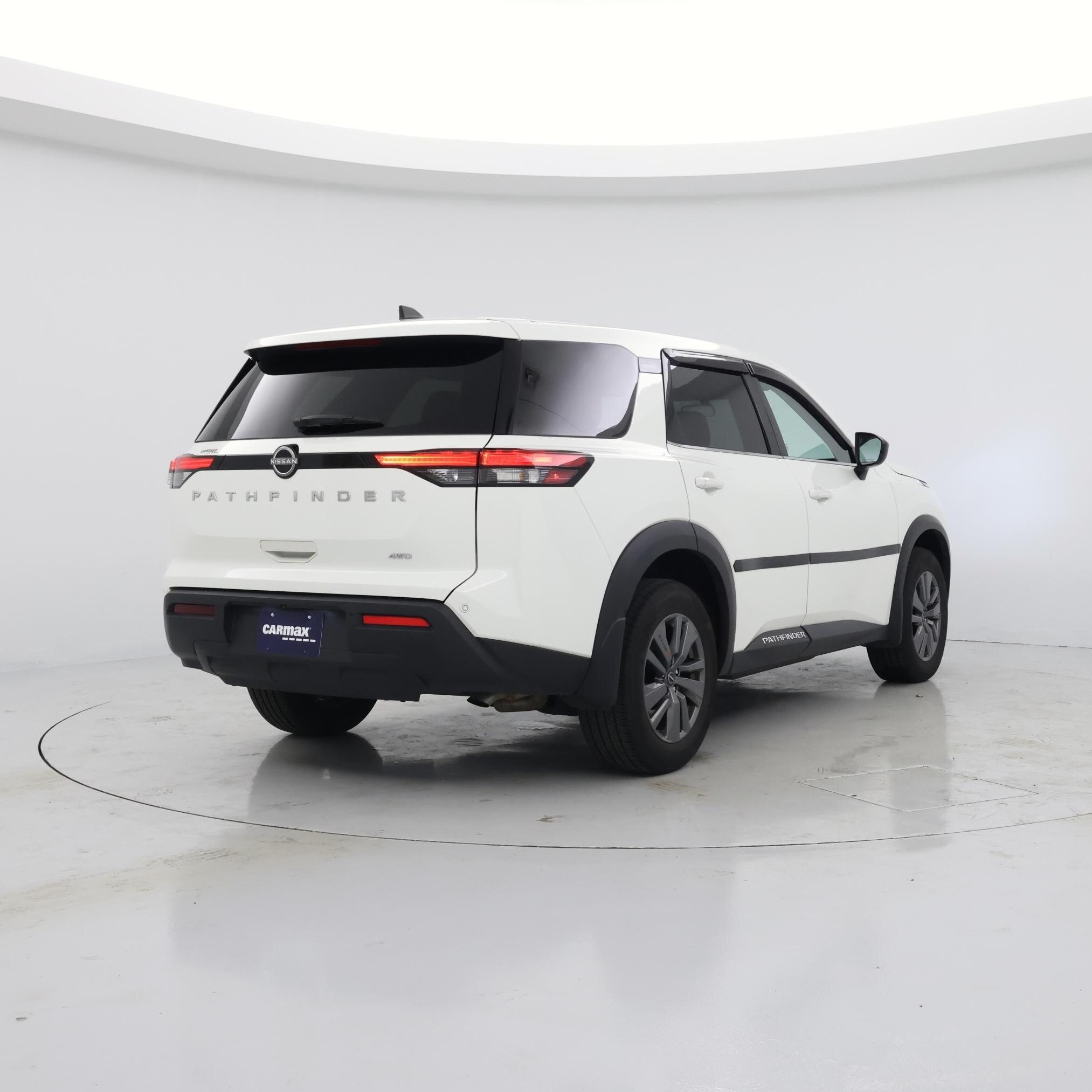 Thumbnail: 2024 Nissan Pathfinder - 8