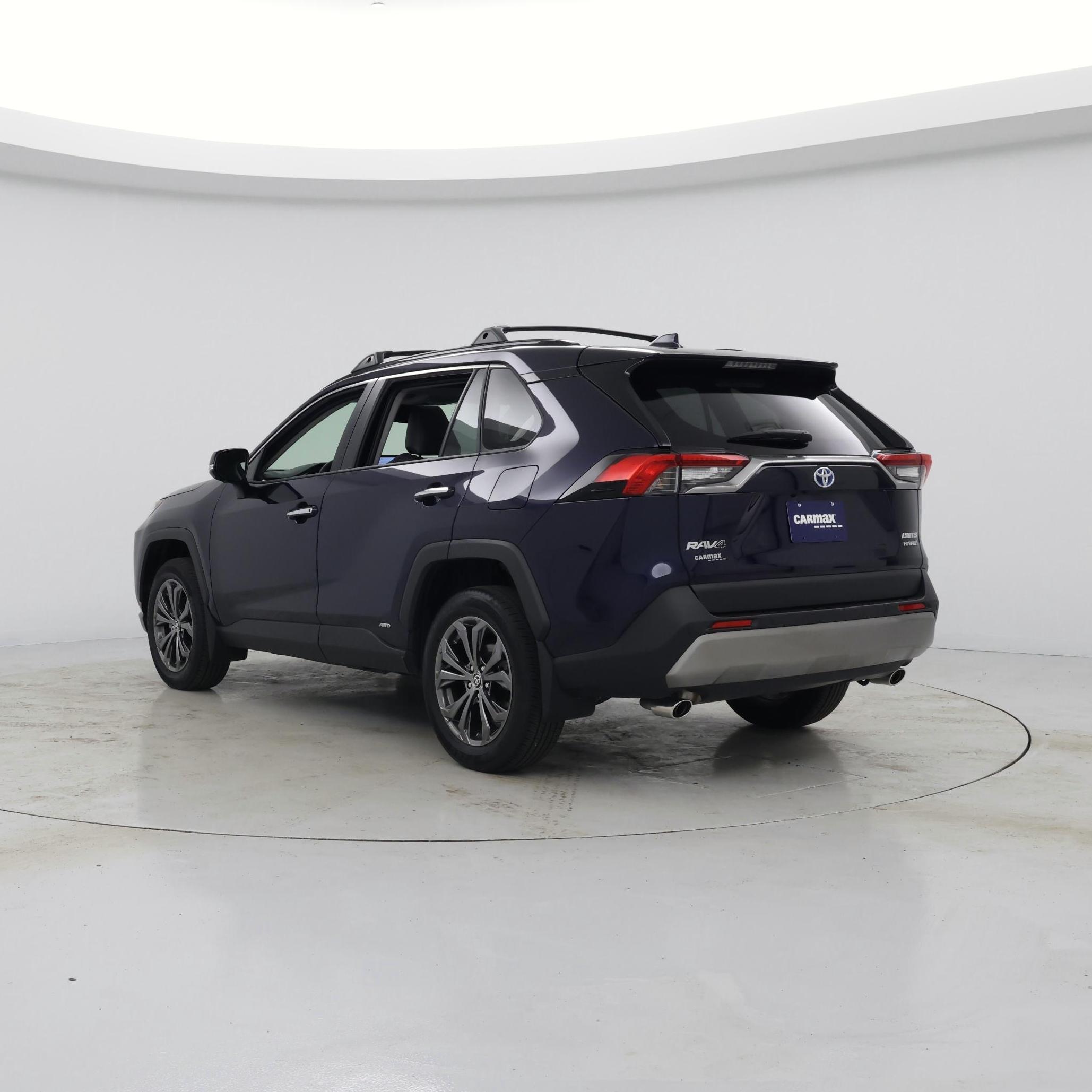 Thumbnail: 2024 Toyota RAV4 - 2