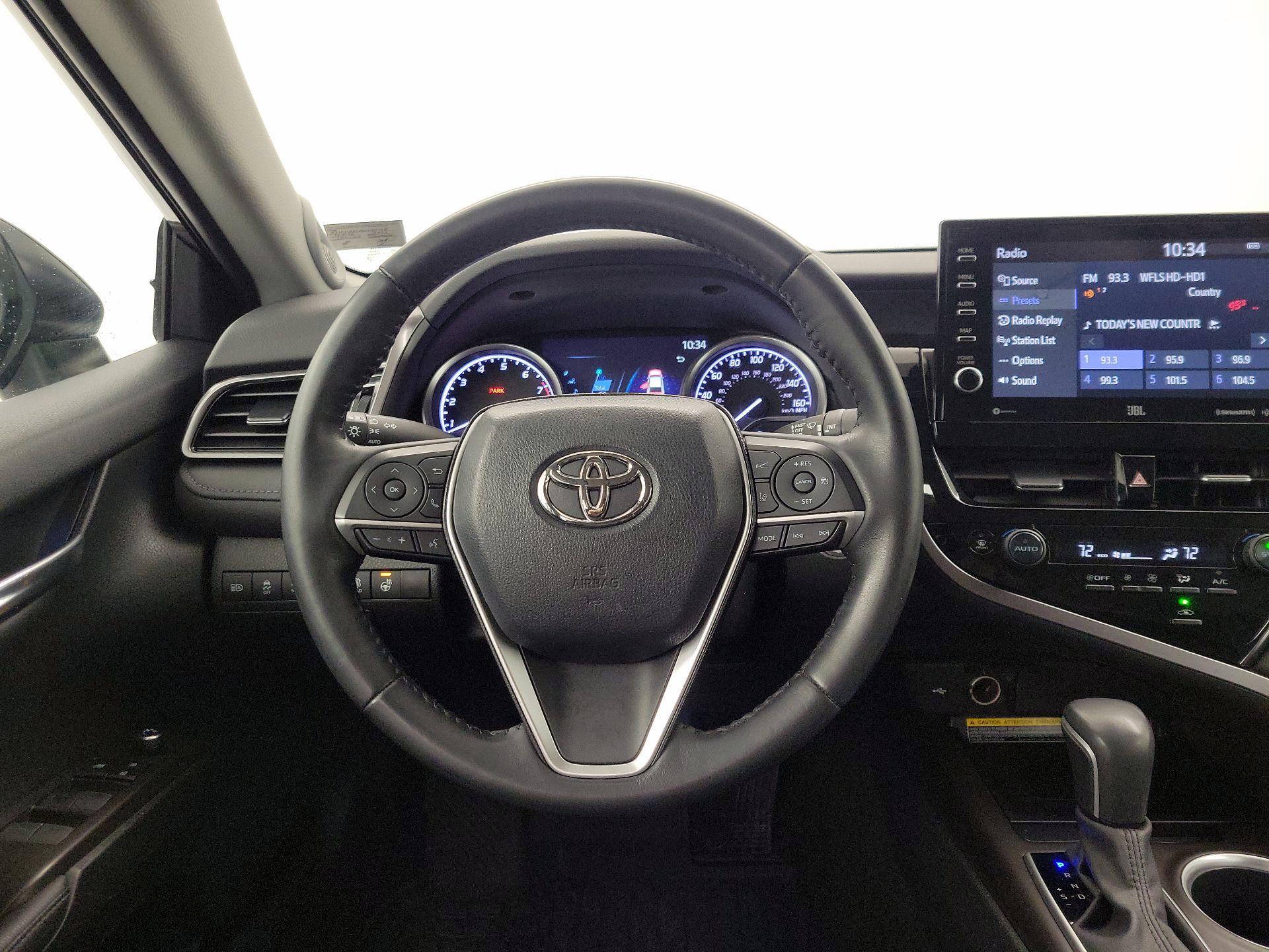 Thumbnail: 2021 Toyota Camry - 10