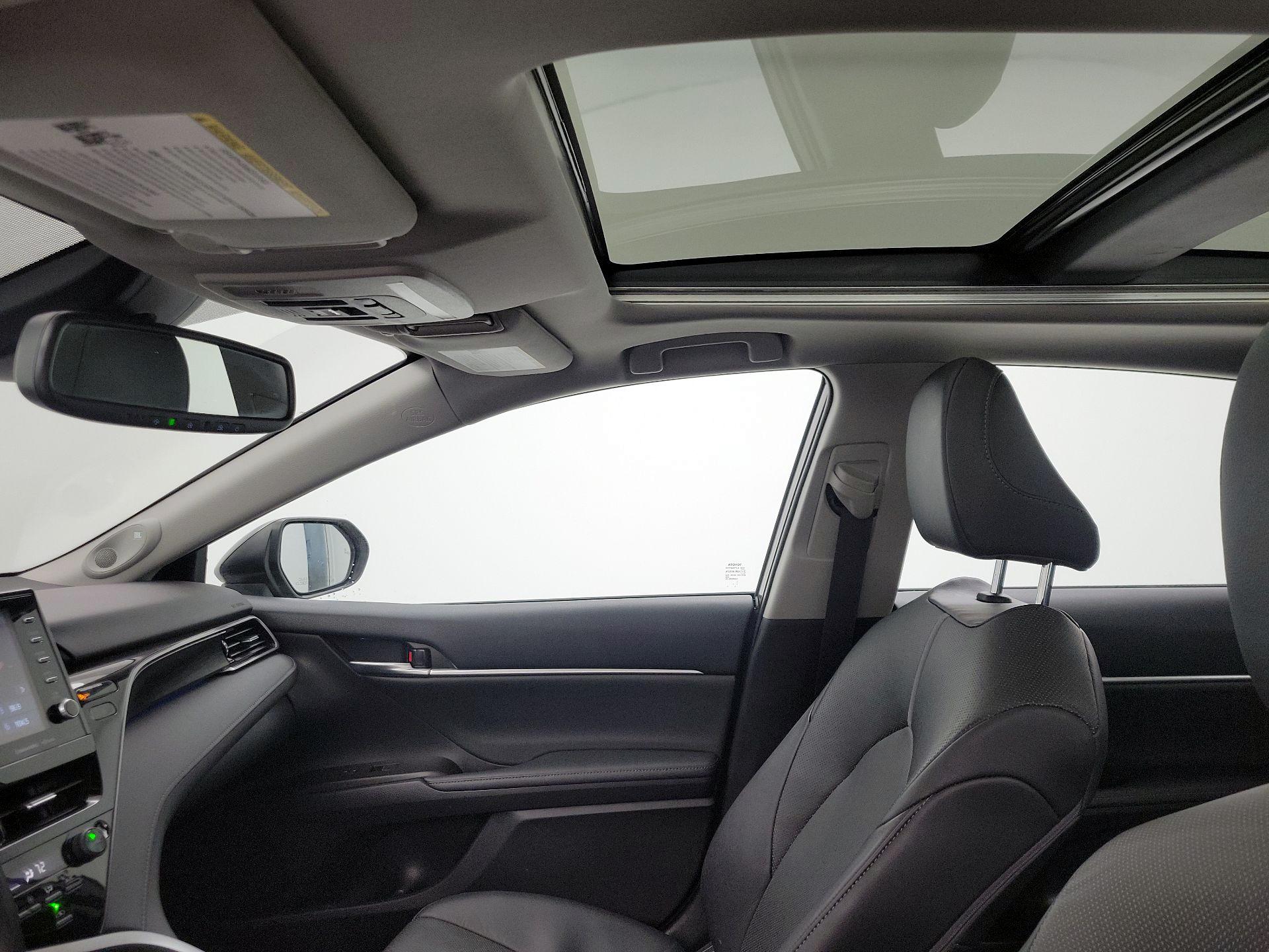 Thumbnail: 2021 Toyota Camry - 19