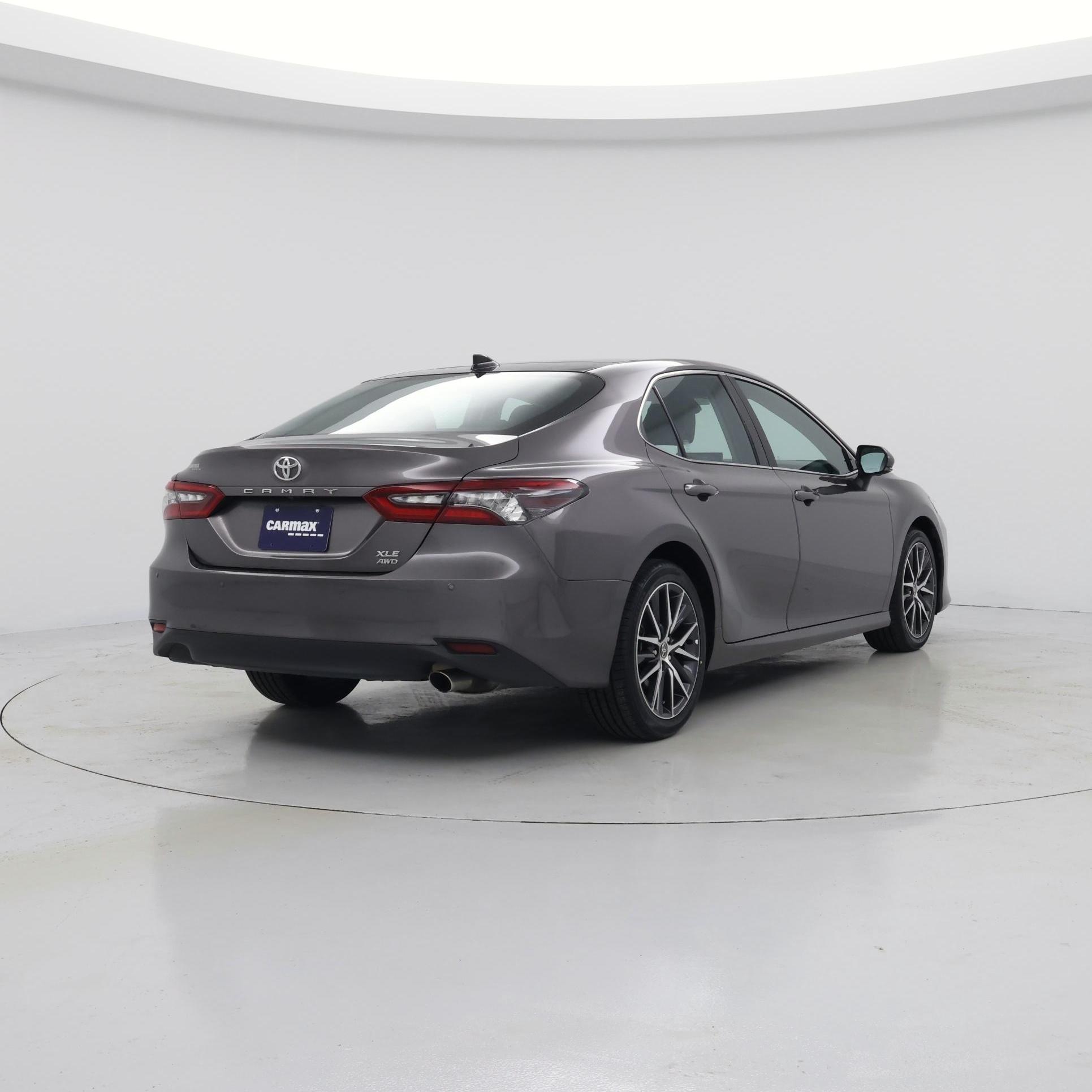 Thumbnail: 2021 Toyota Camry - 8