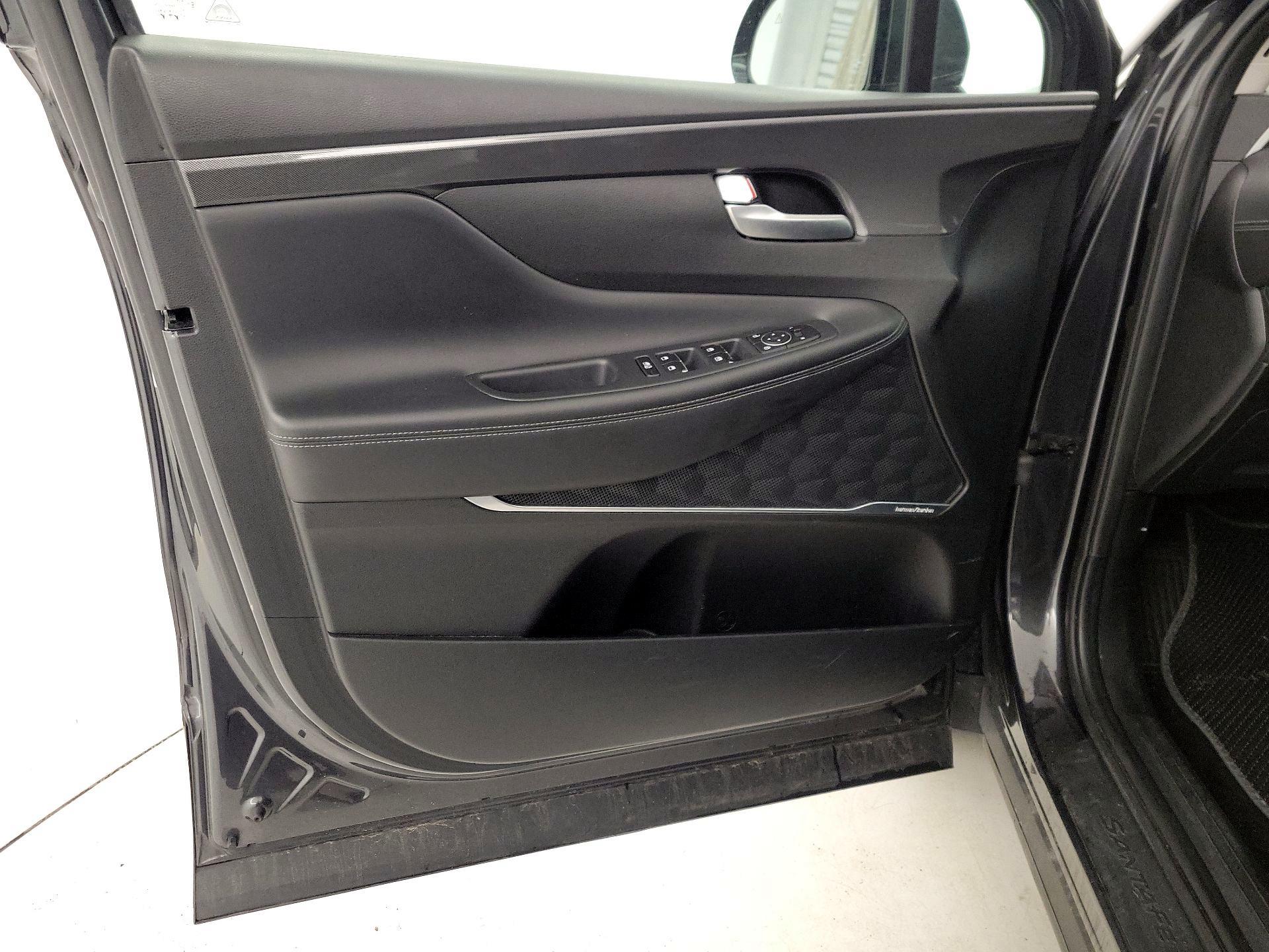 Thumbnail: 2023 Hyundai Santa Fe - 12