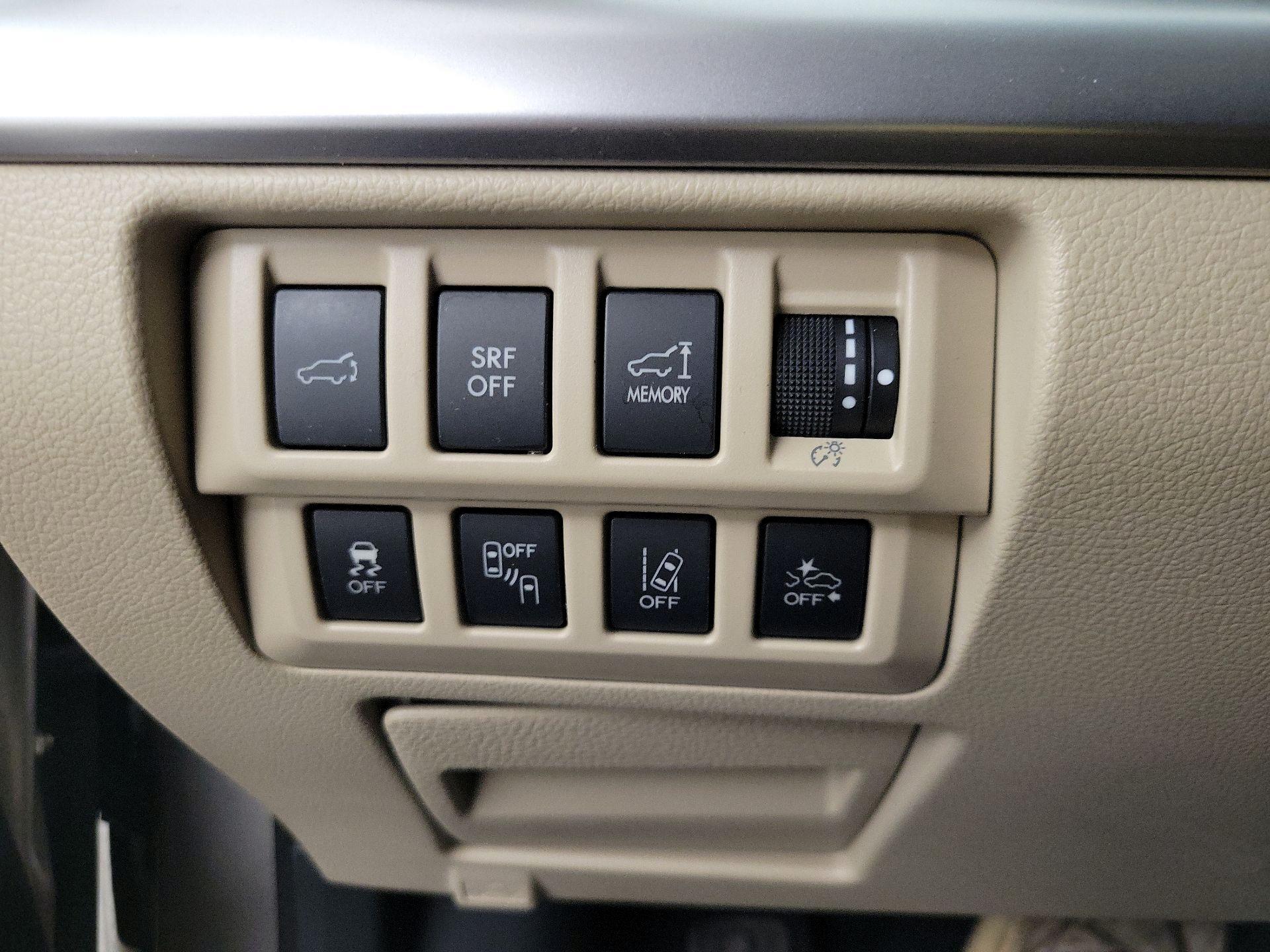 Thumbnail: 2017 Subaru Outback - 13