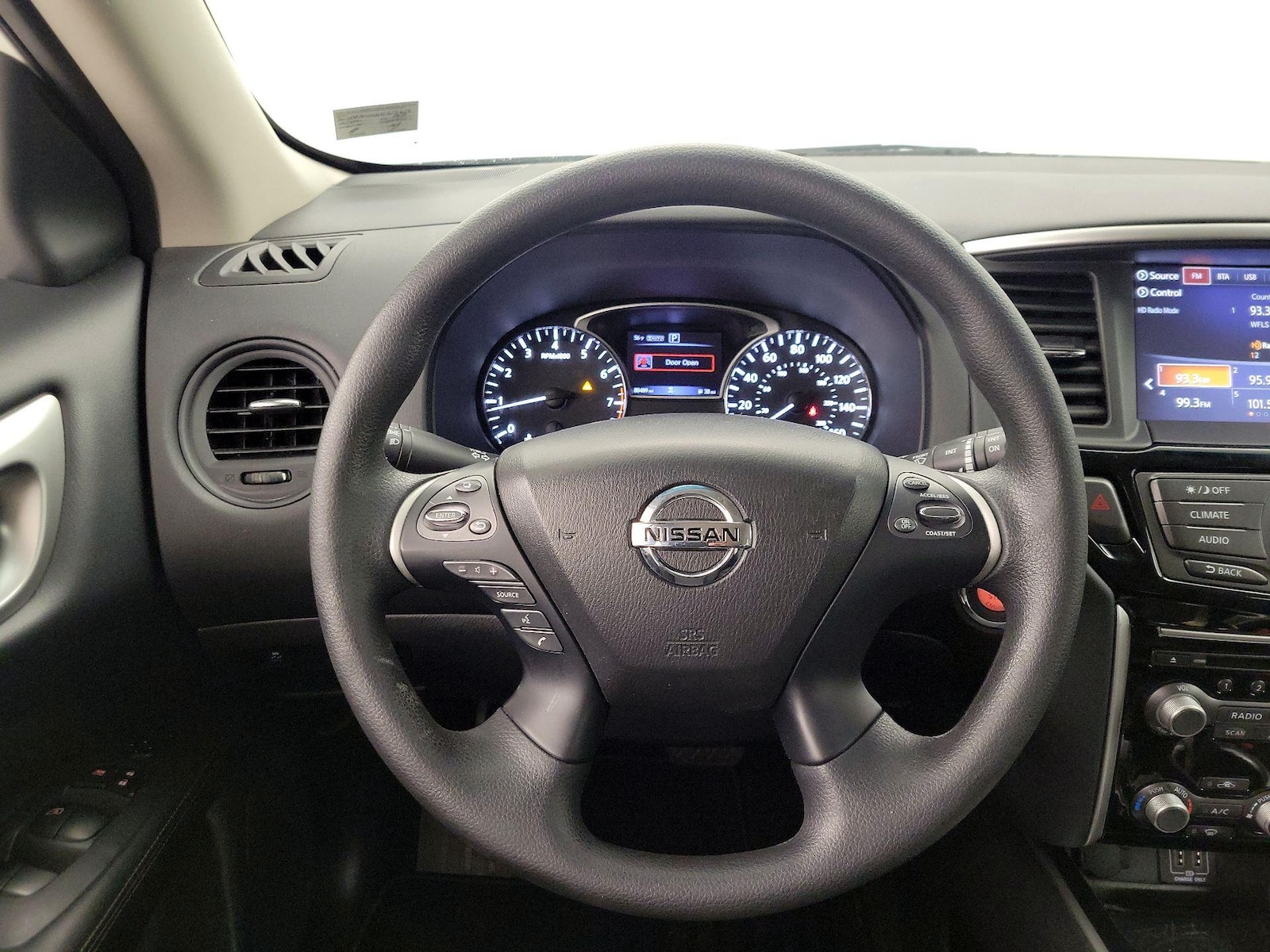 2018 Nissan Pathfinder S - Photo 11