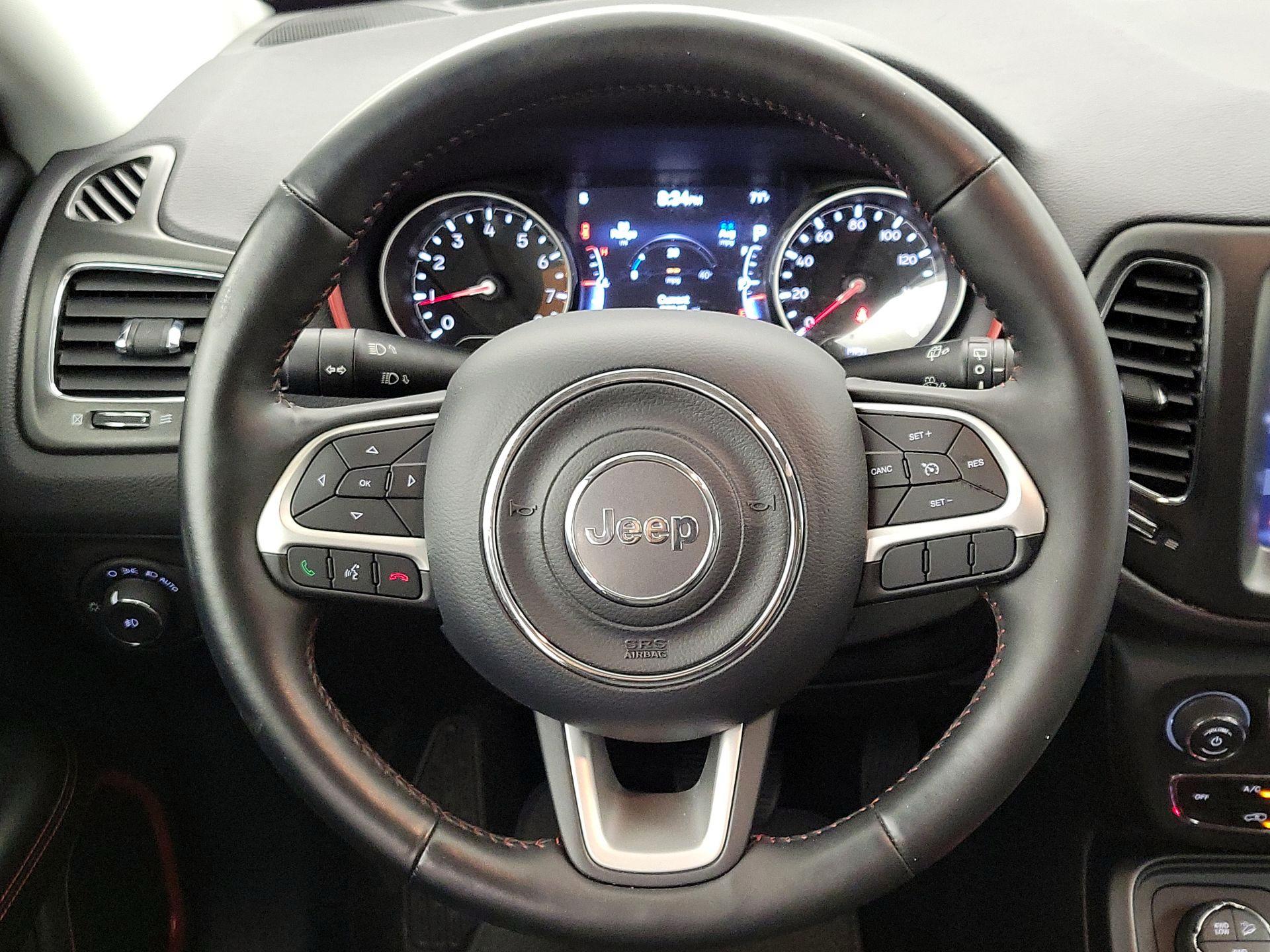 Thumbnail: 2018 Jeep Compass - 10