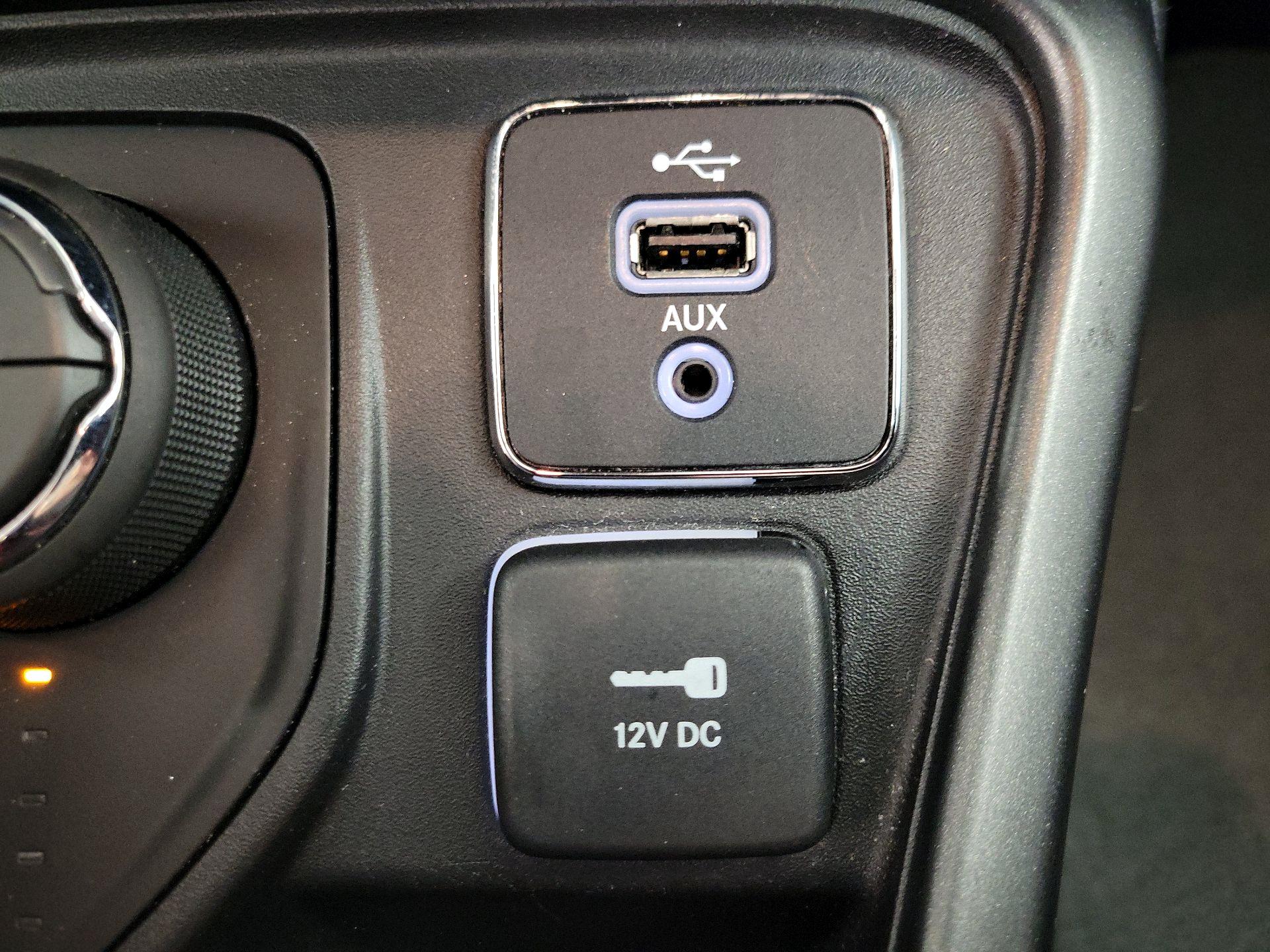 Thumbnail: 2018 Jeep Compass - 18