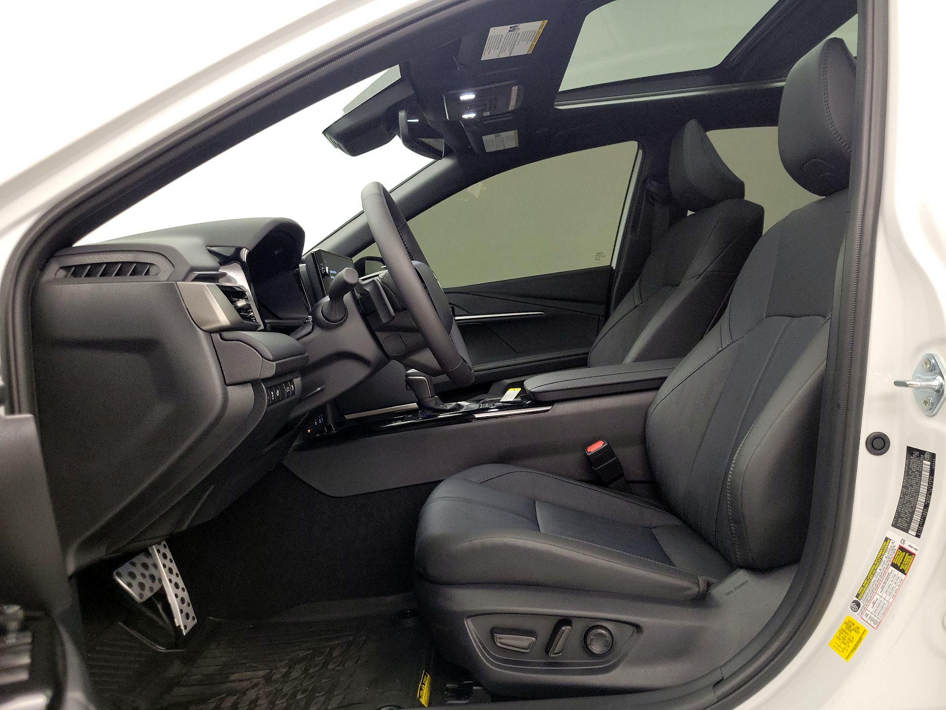 Thumbnail: 2026 Toyota Camry - 11