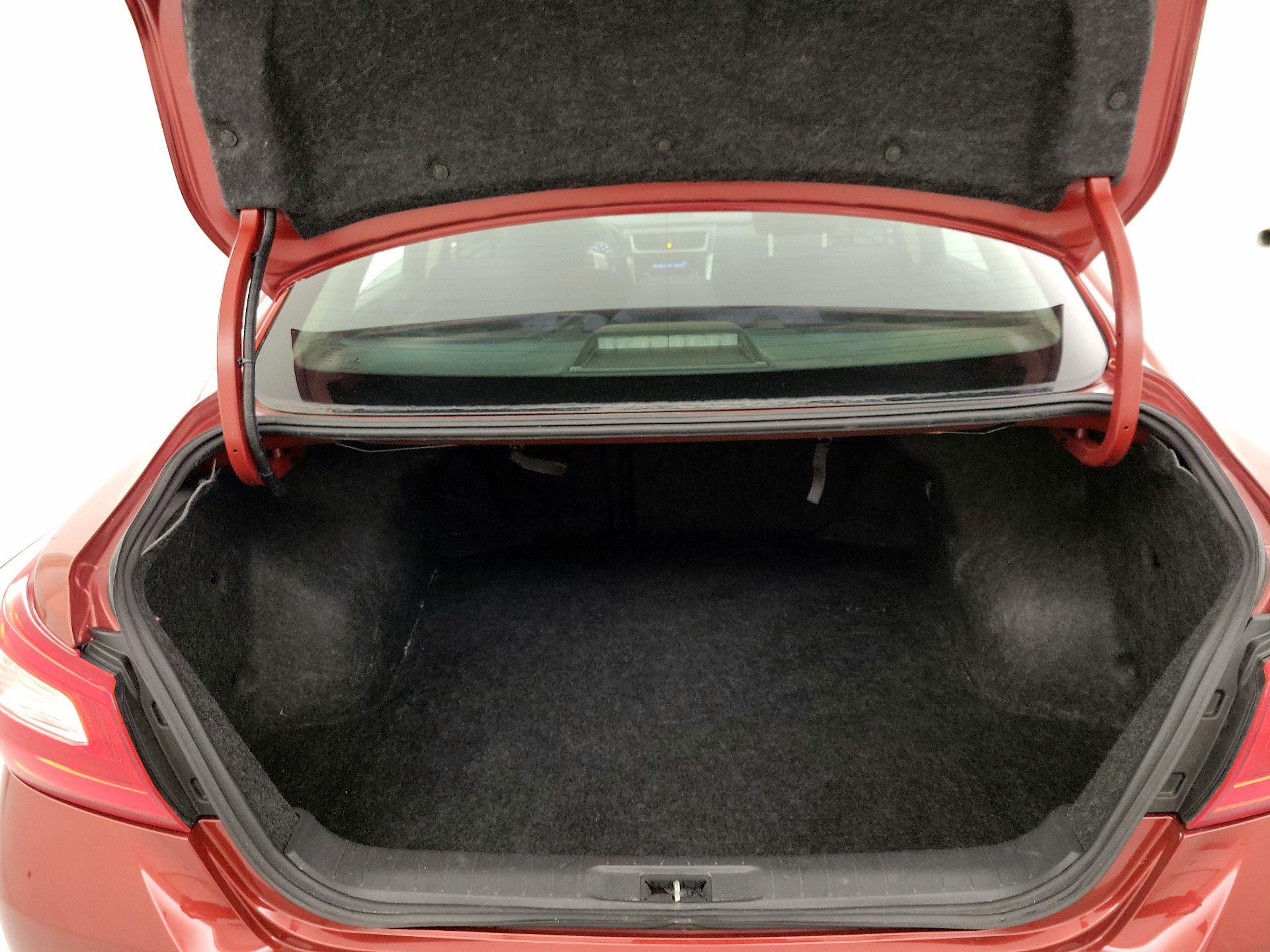 Thumbnail: 2016 Nissan Altima - 19