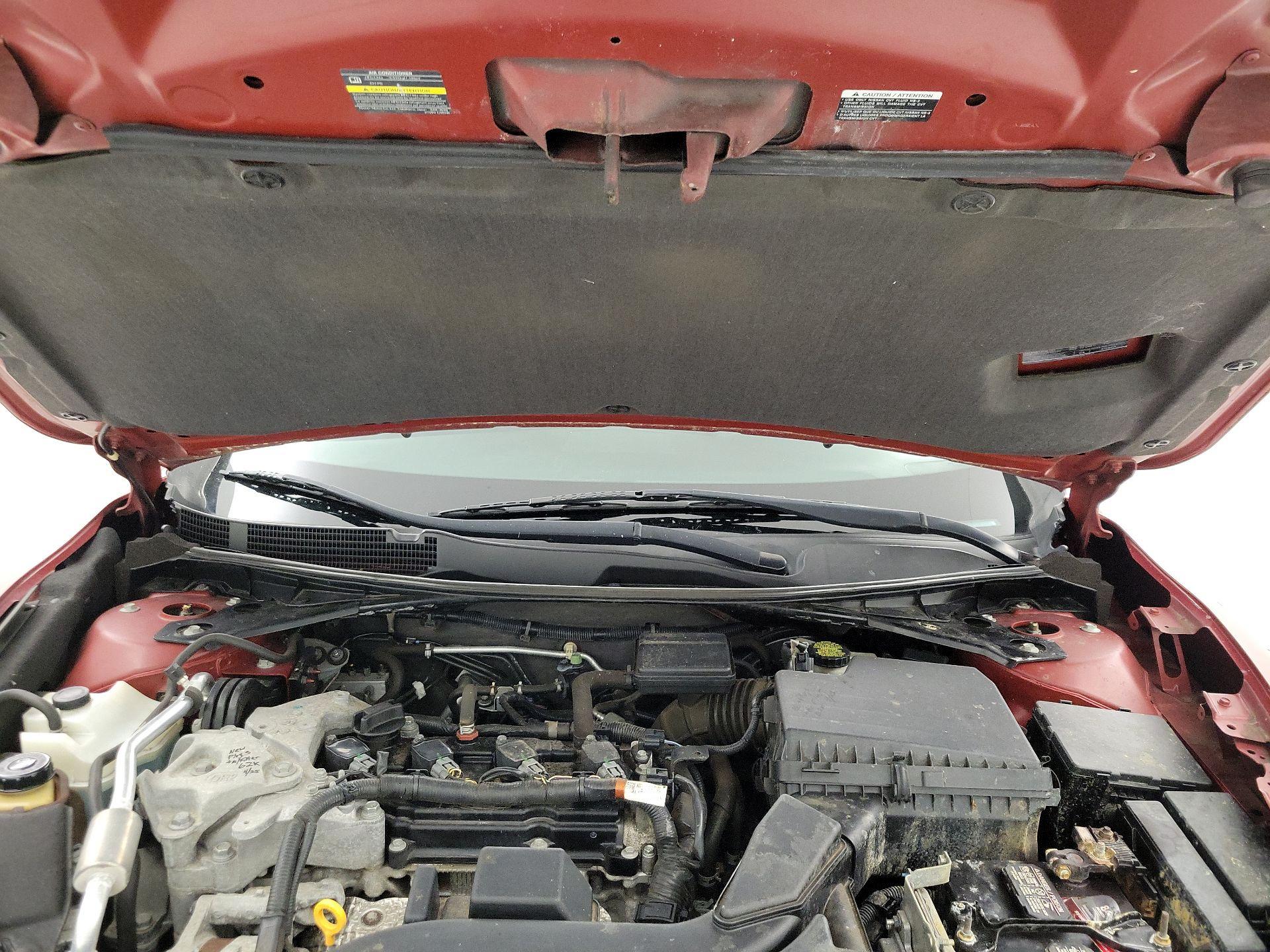 Thumbnail: 2016 Nissan Altima - 20