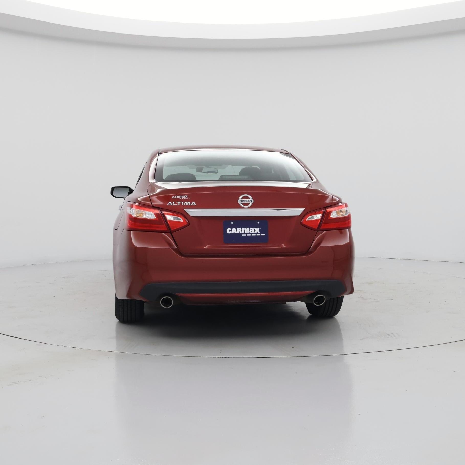 Thumbnail: 2016 Nissan Altima - 6