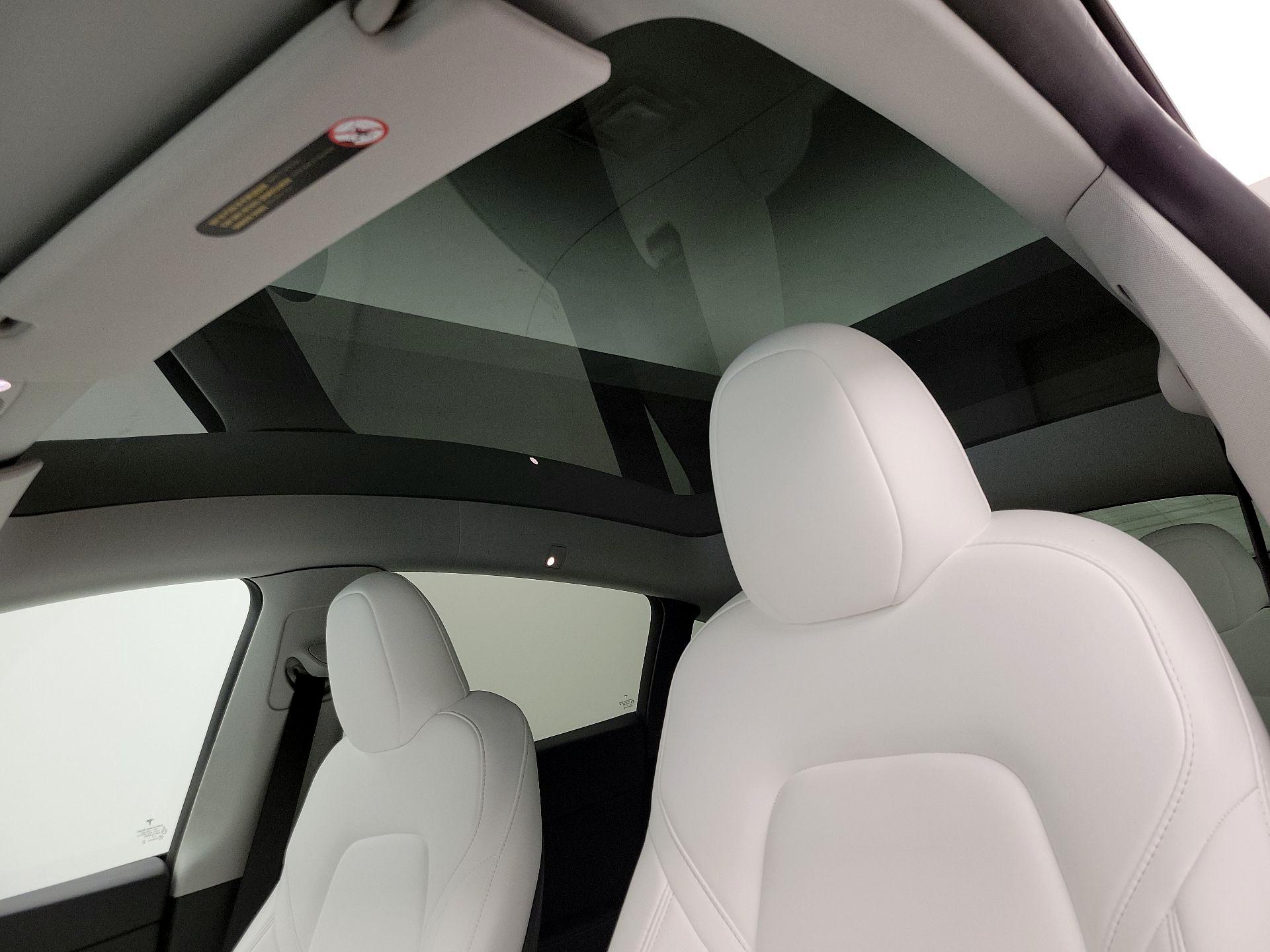 Thumbnail: 2023 Tesla Model Y - 19