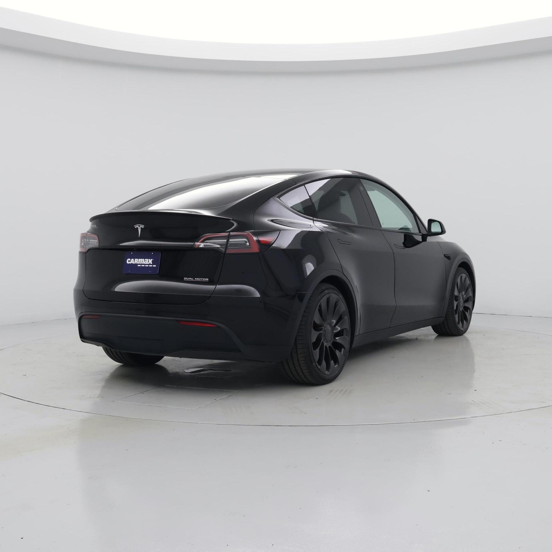 Thumbnail: 2023 Tesla Model Y - 8