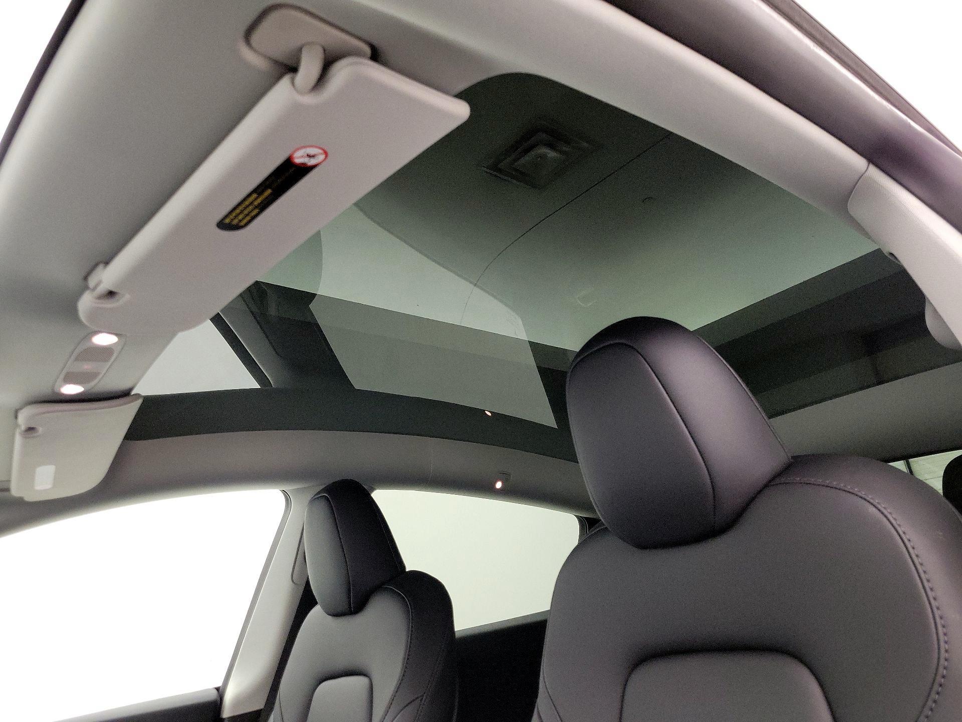 Thumbnail: 2023 Tesla Model Y - 19